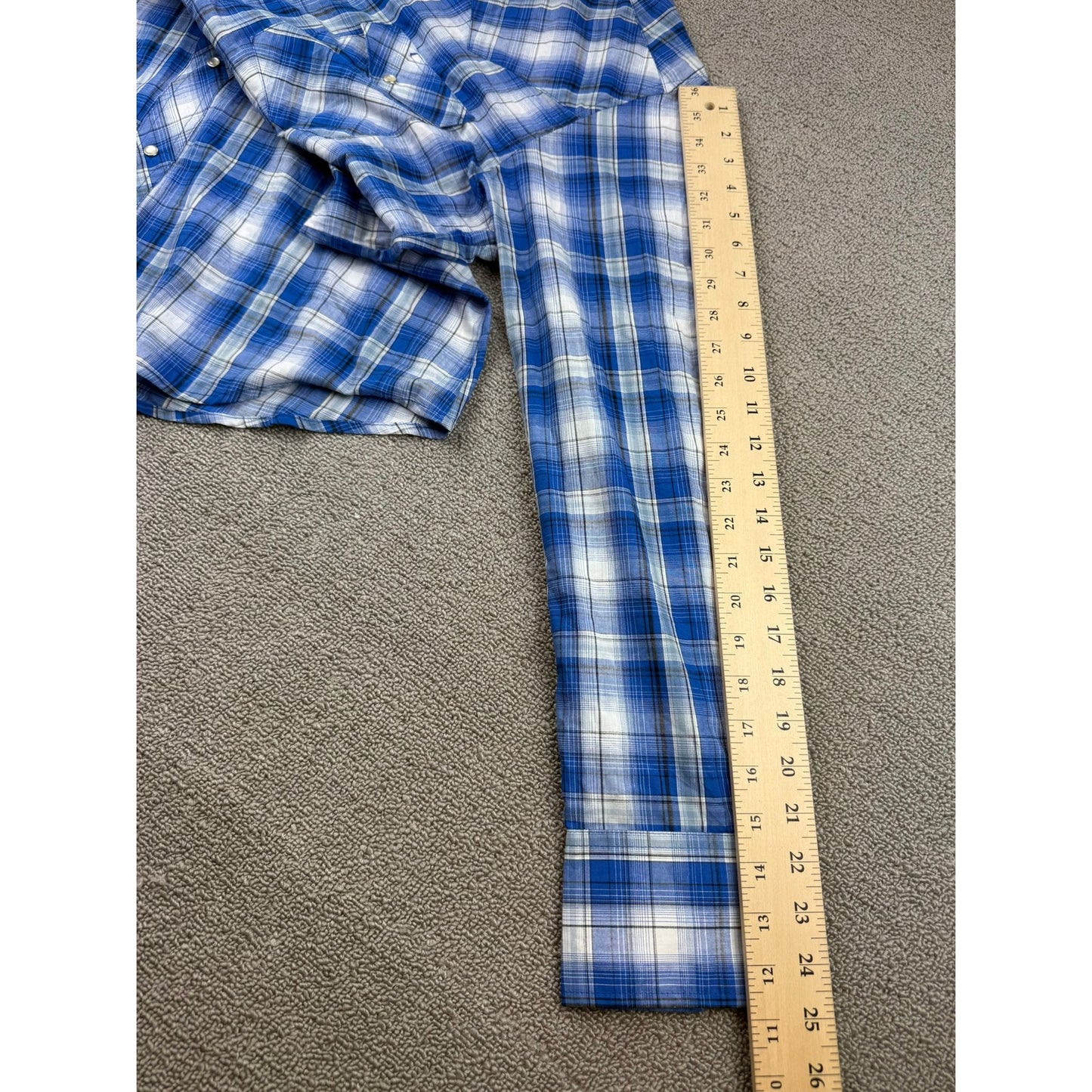 Wrangler Shirt Men's Medium Long Sleeve Pearl Snap Blue Plaid Cowboy Western