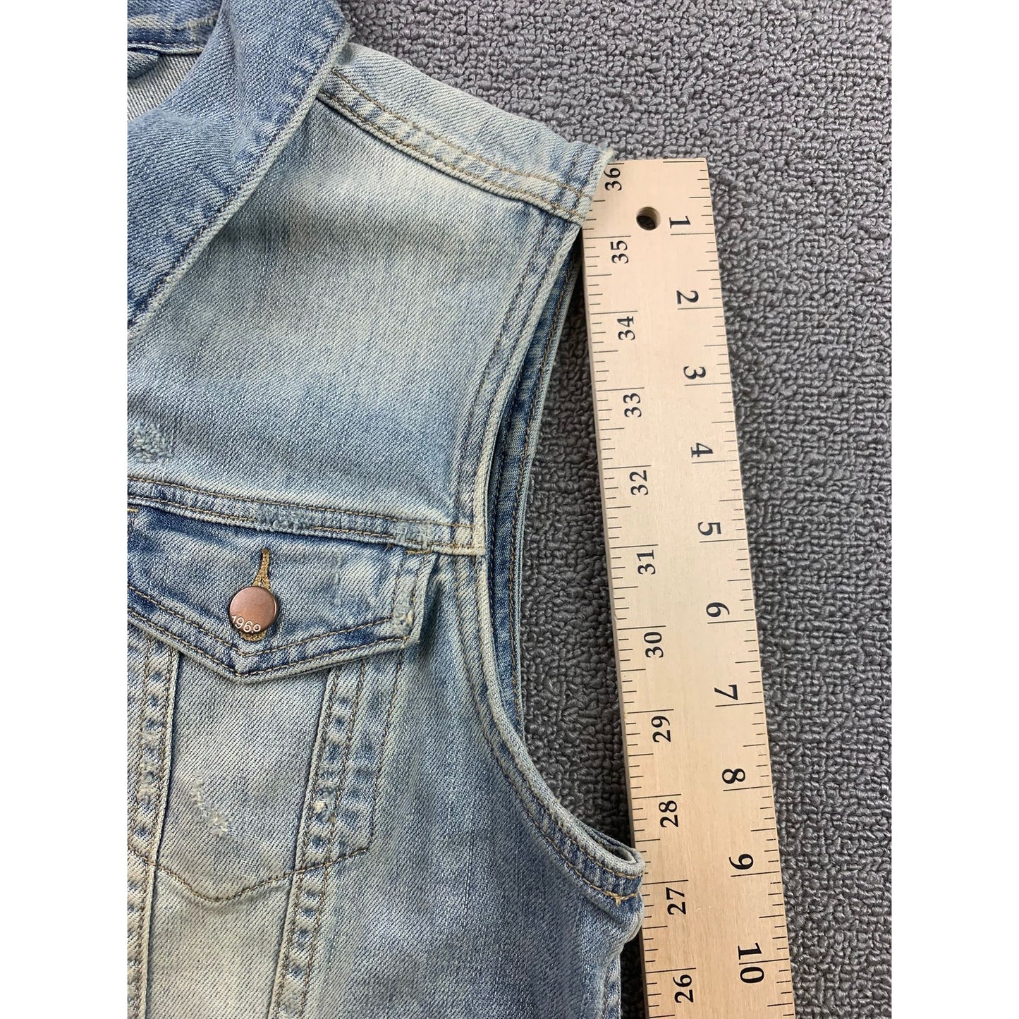 Y2K Gap 1969 Jean Vest Women's Medium Blue Trucker Collared Denim Washed