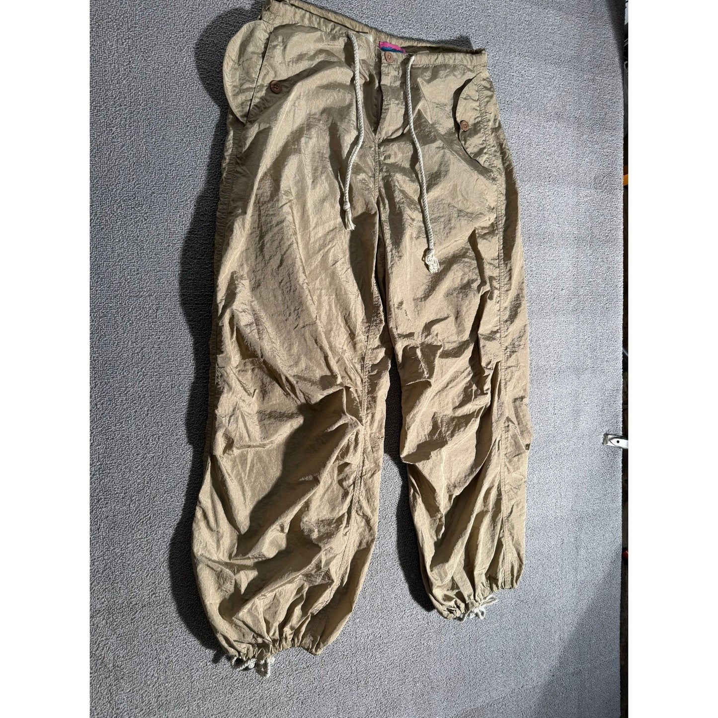 Edikted Beige Women Medium/Large Nylon Drawstring Cargo Jogger Pants