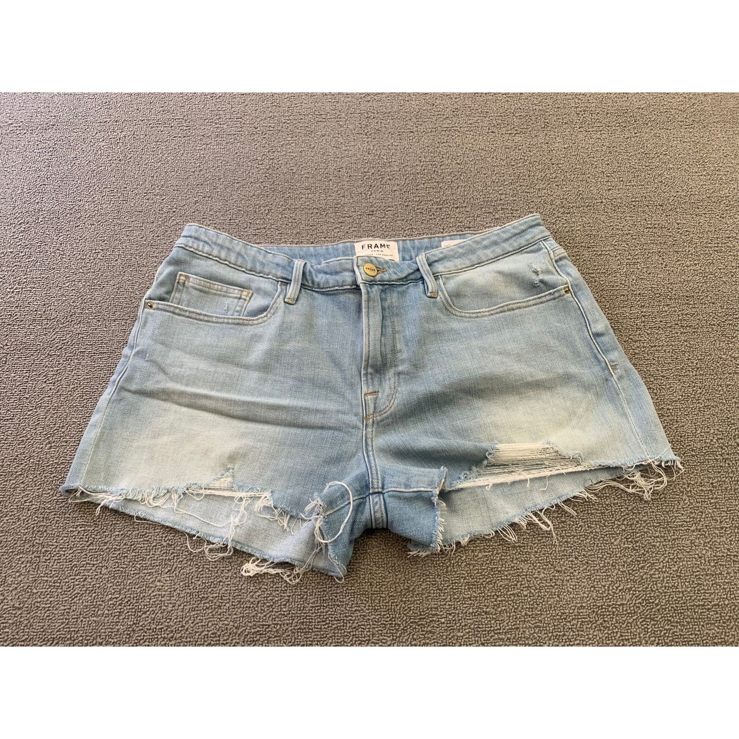 Frame Women 30 Light Wash Blue Cut Off Raw Hem Denim Shorts