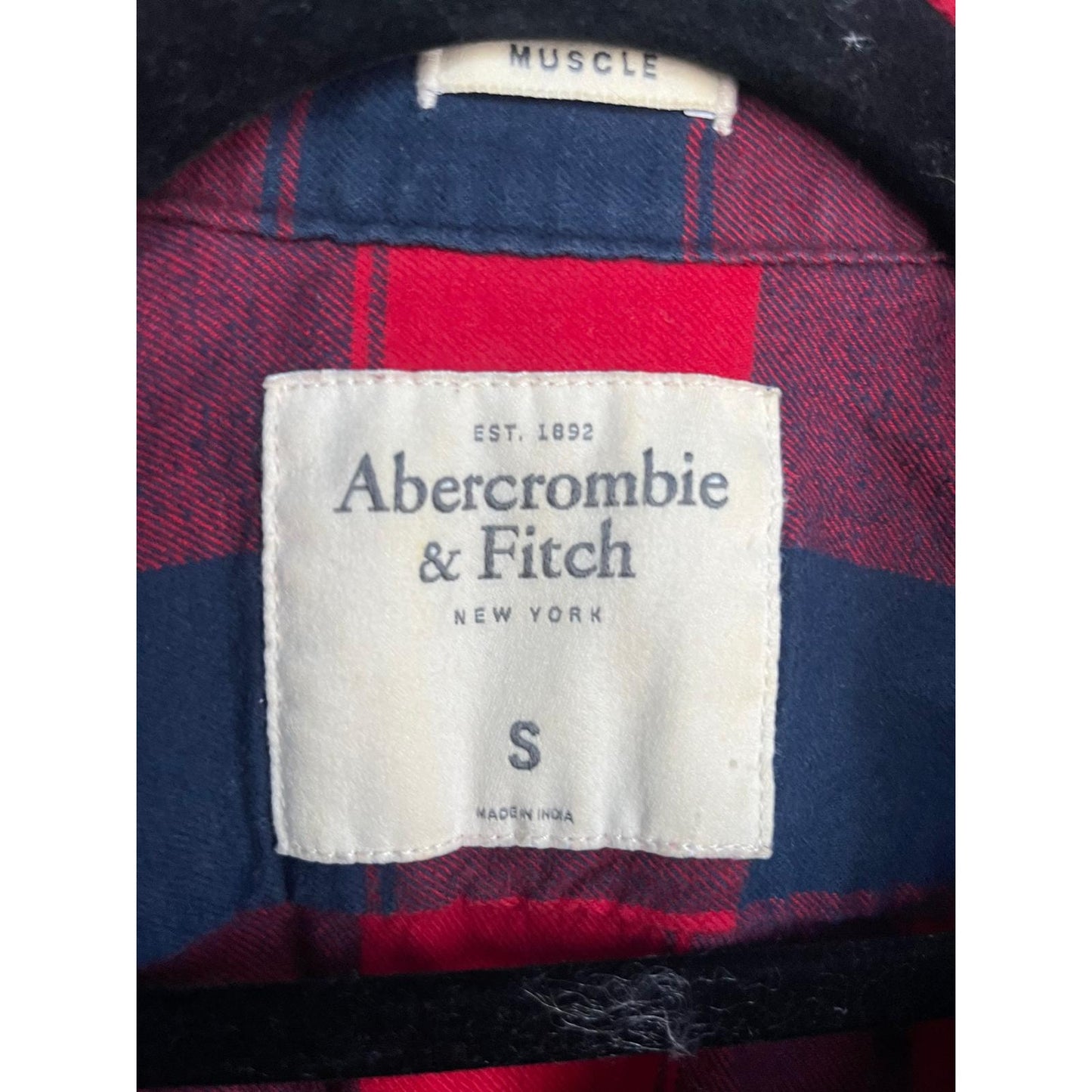 Abercrombie & Fitch Flannel Shirt Men S Red Black Plaid Long Sleeve Muscle Fit