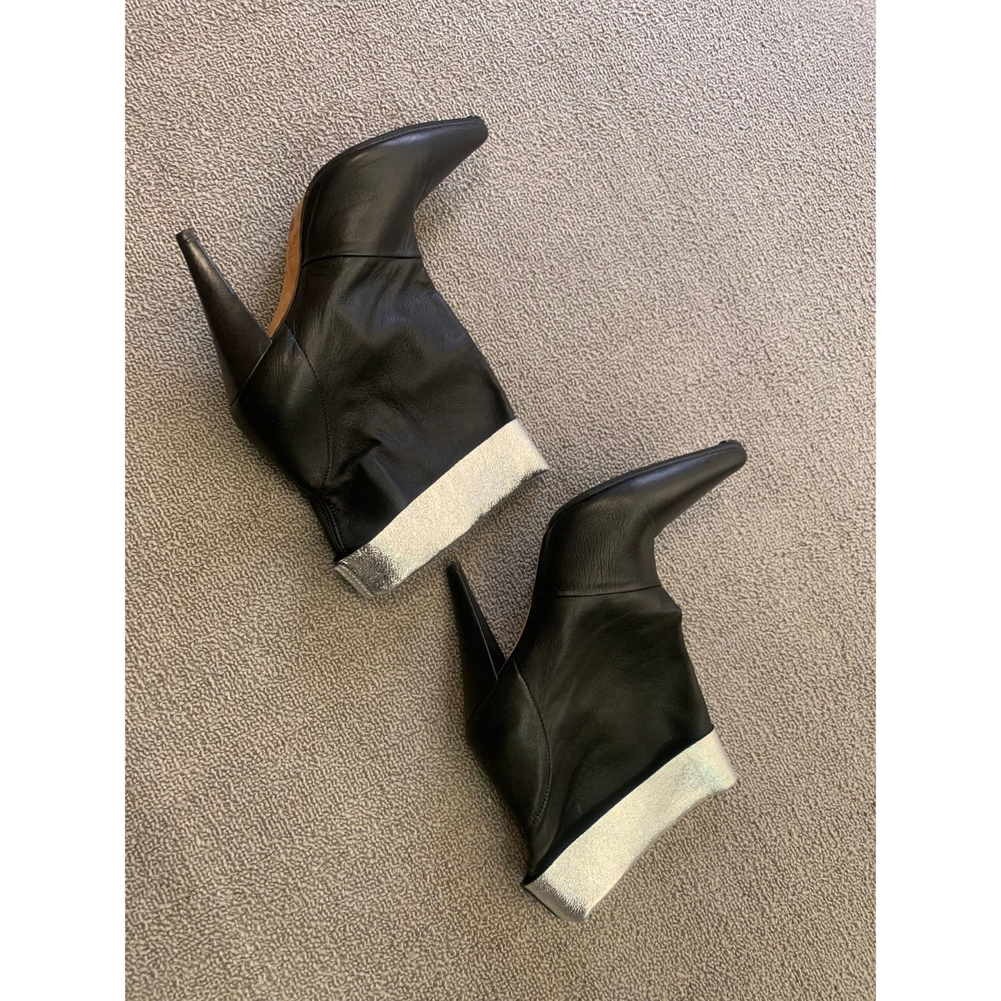 IRO Women Size 38 Black Silver Leather Ankle Boots