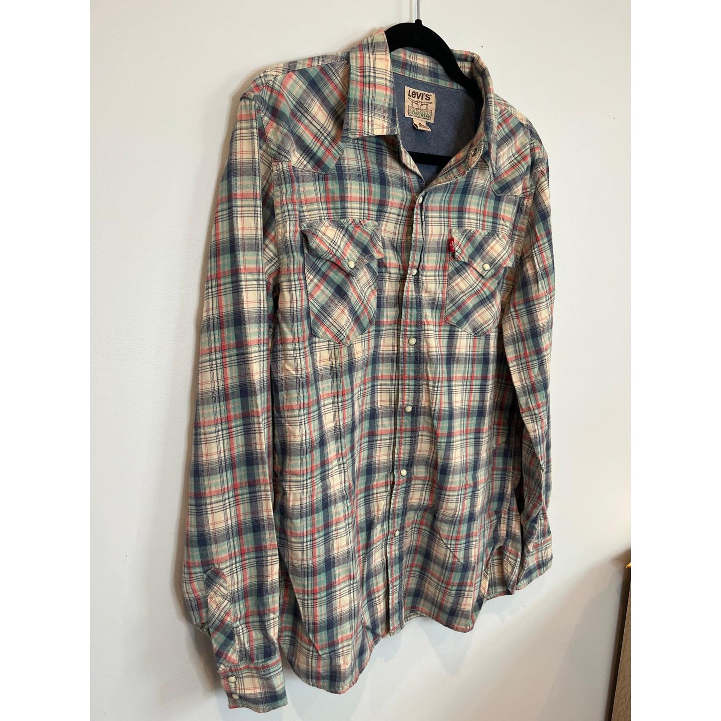 Levi's Plaid Western Shirt Men M Red Green Pearl Snap Vintage Style