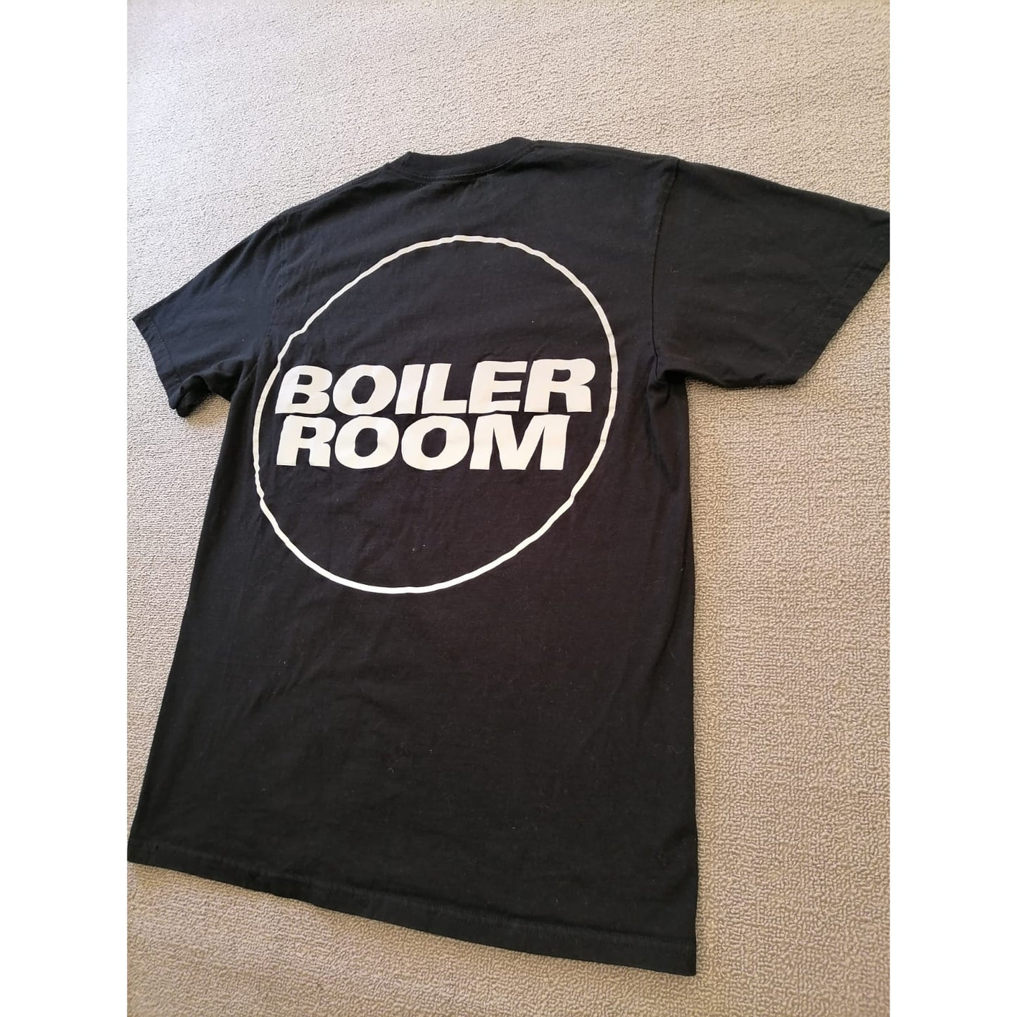 Boiler Room Men Medium Black T-shirt Iconic Music Culture Apparel for Her.