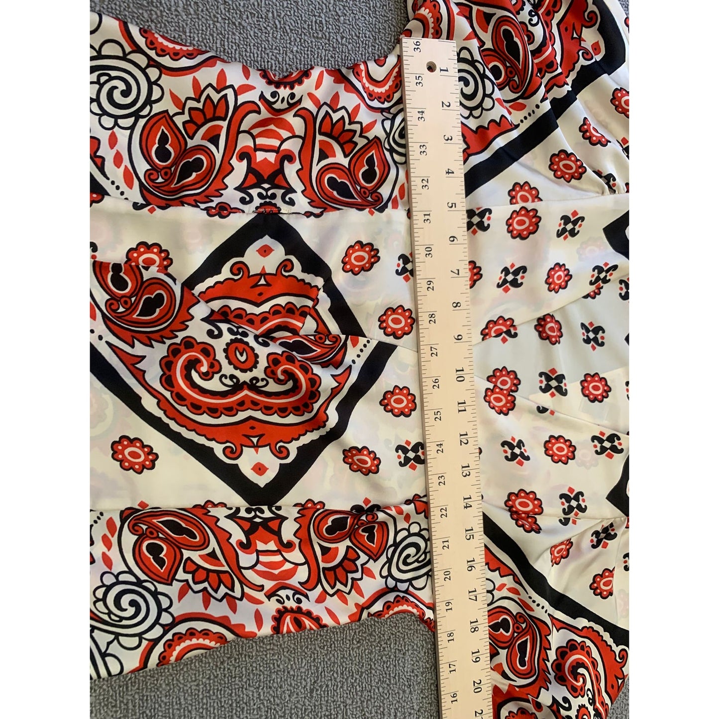 Zara Women's XS White Red Black Patterned Long Sleeve Dress