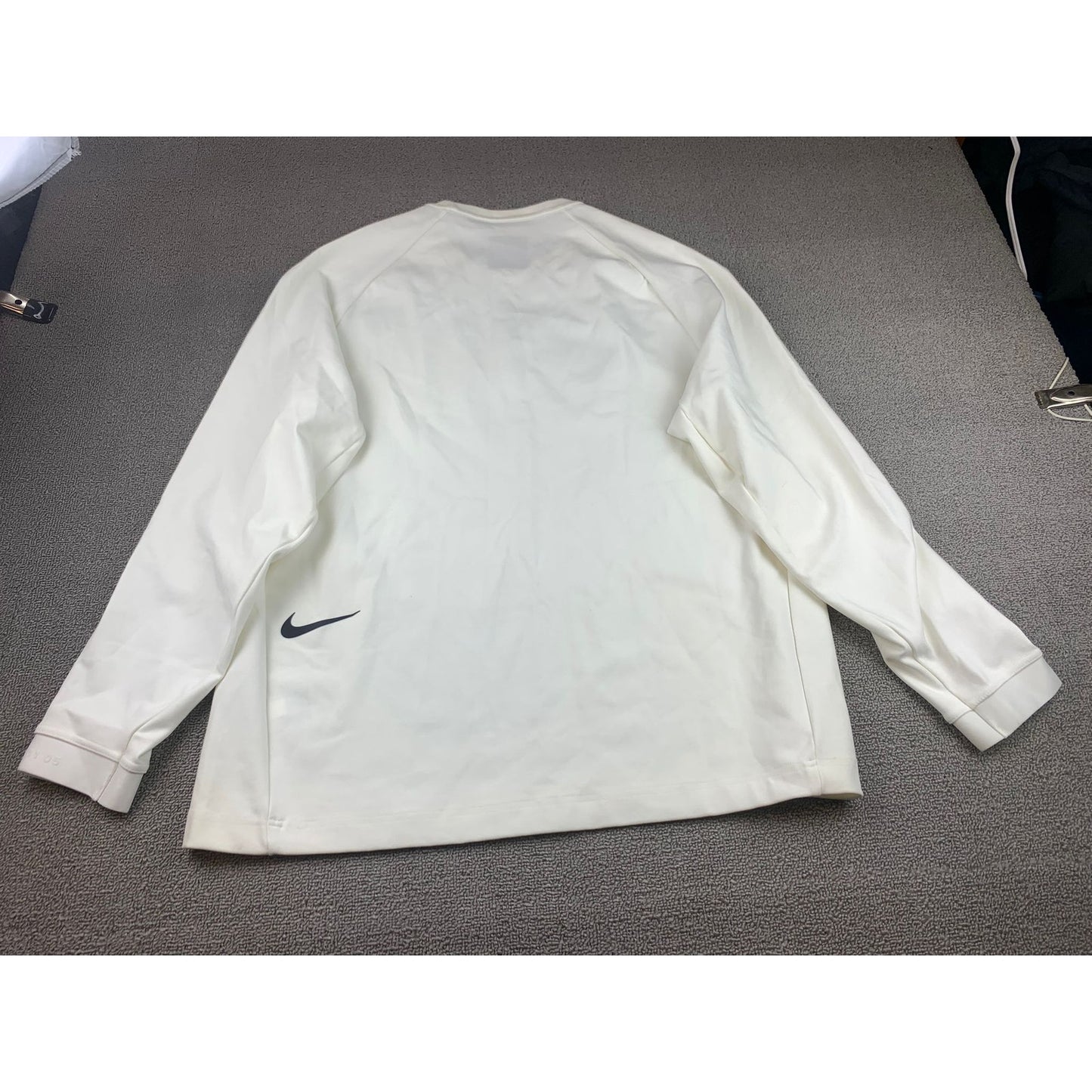 Nike Men's XL White Sportswear NSW Tech Pack Swoosh Crew Shirt