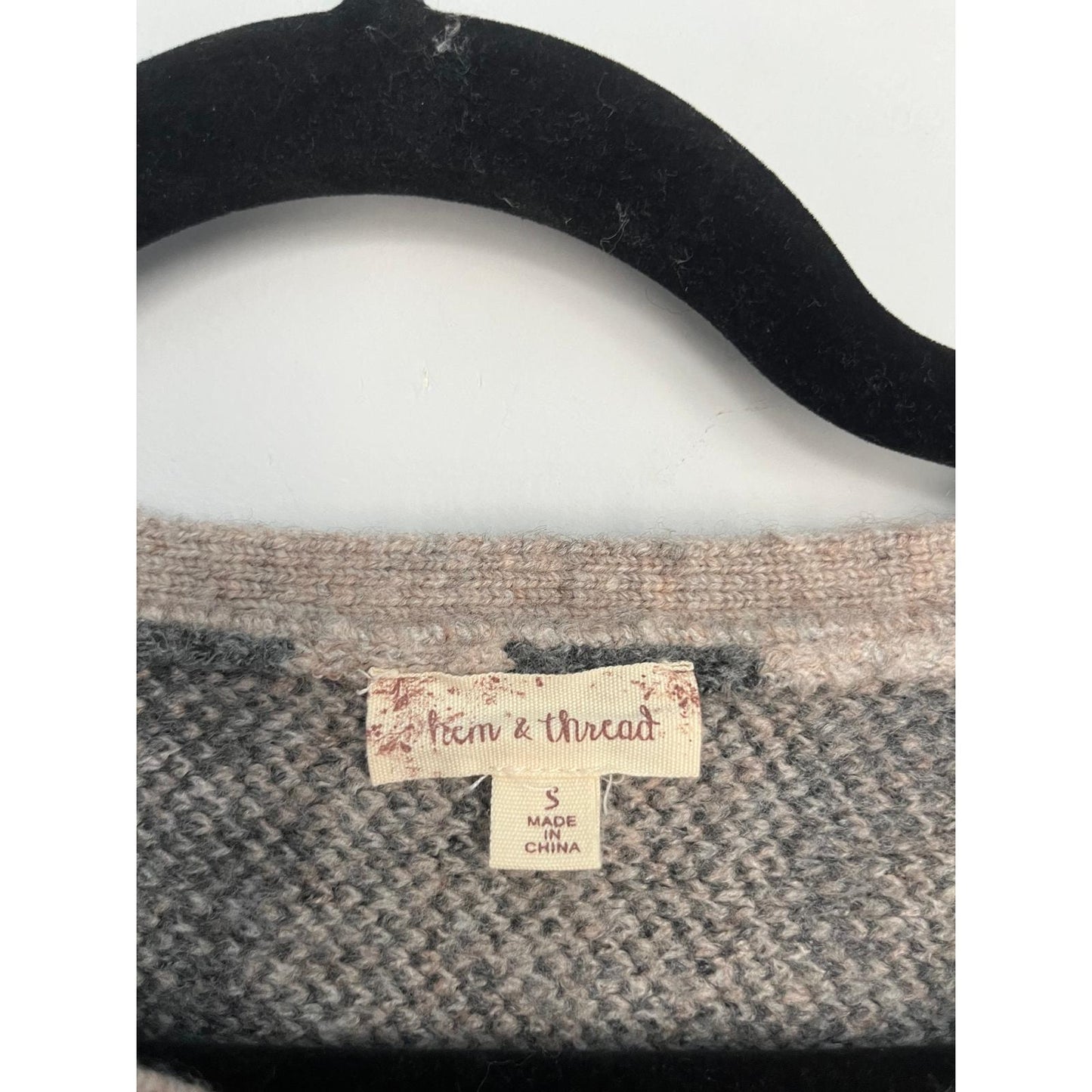 Hem & Thread Leopard Print Sweater Women Small Taupe Gray Pullover Fuzzy Knit