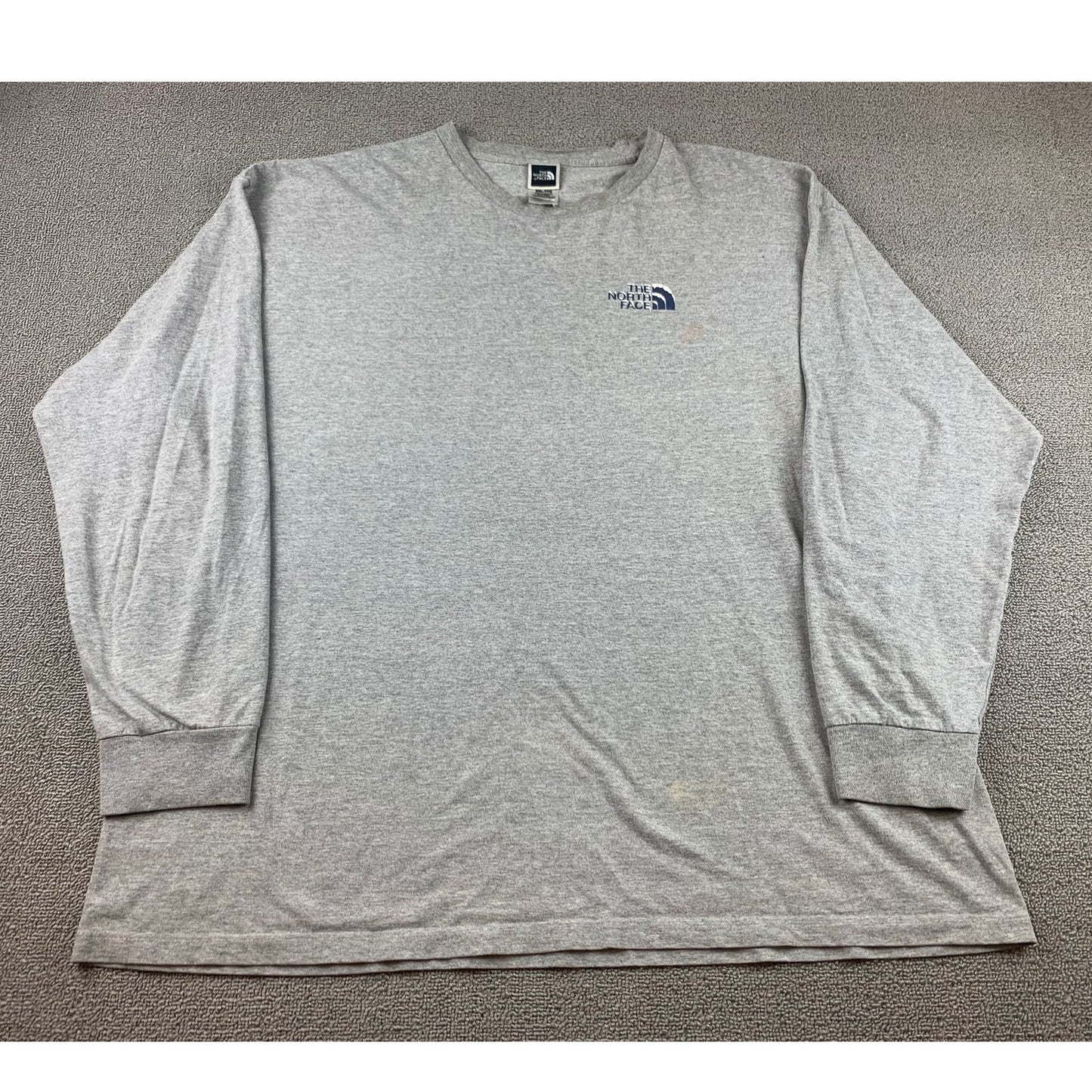 The North Face Men's XXL Gray Long Sleeve Graphic T-Shirt