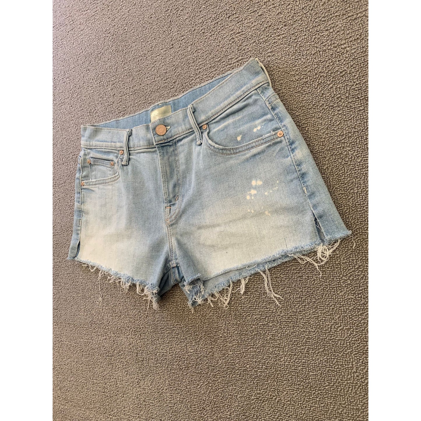 Mother Women's 25 Light Wash Frayed Hem Denim Shorts