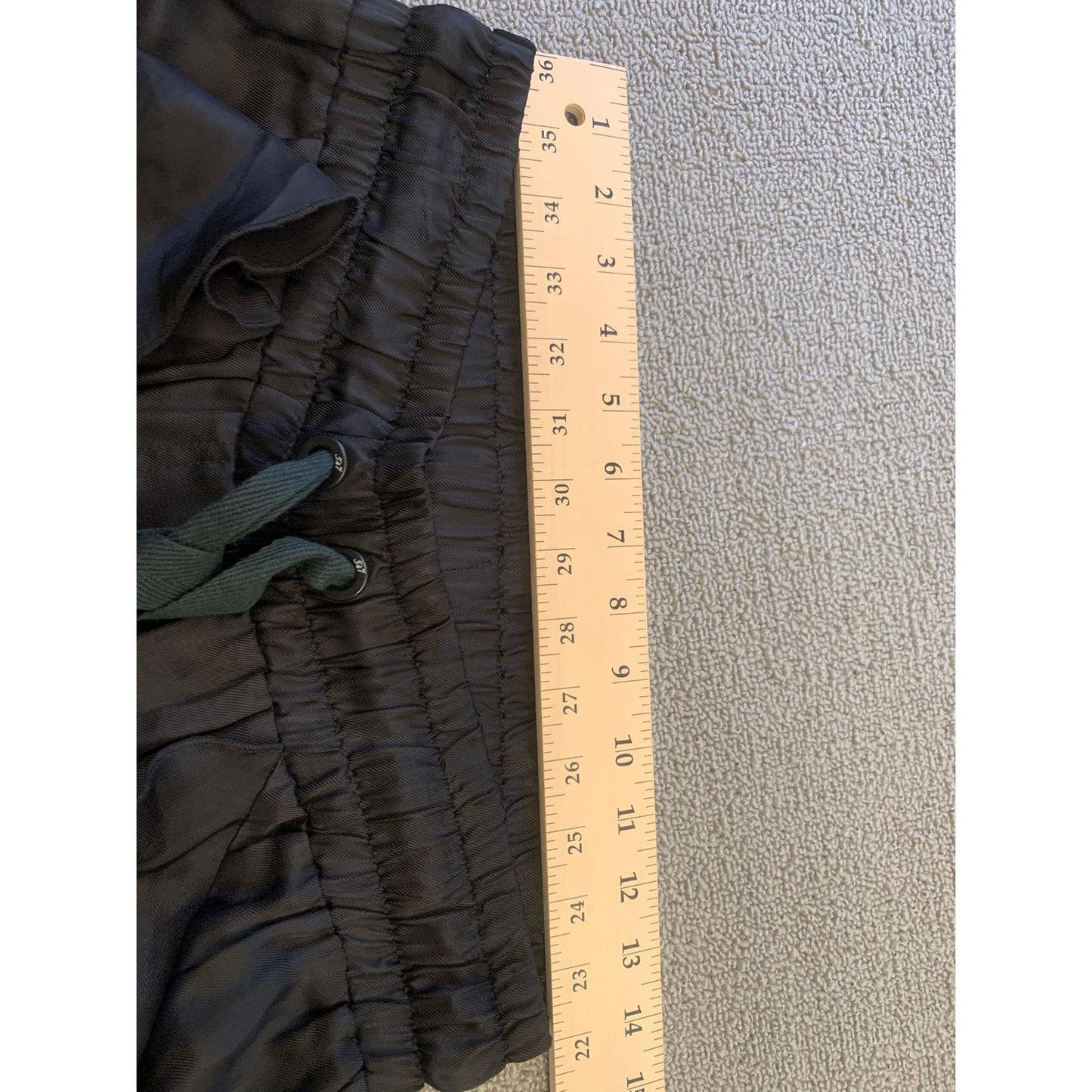 CINQ À SEPT Women's 57a Larkin Ruffle Satin Wide Leg Pants Small Black