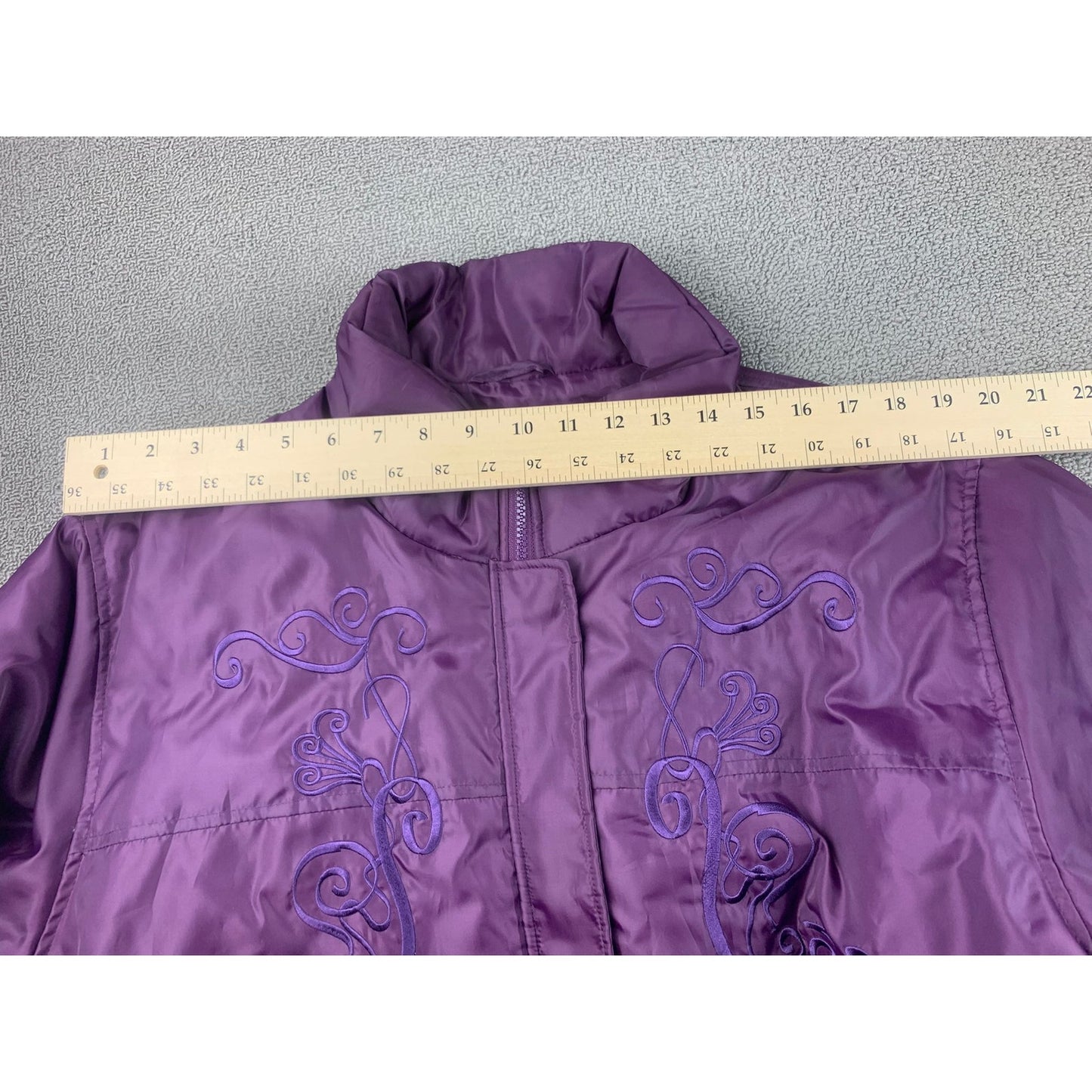 Tudor Court Women's Large Purple Puffer Embroidered Down Jacket