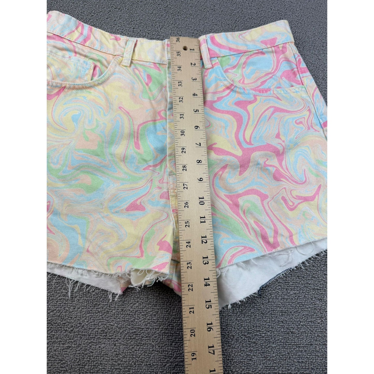 Zara Women's 10 Pastel Multi-Color Frayed Hem Swirl Print Tie Die Denim Shorts