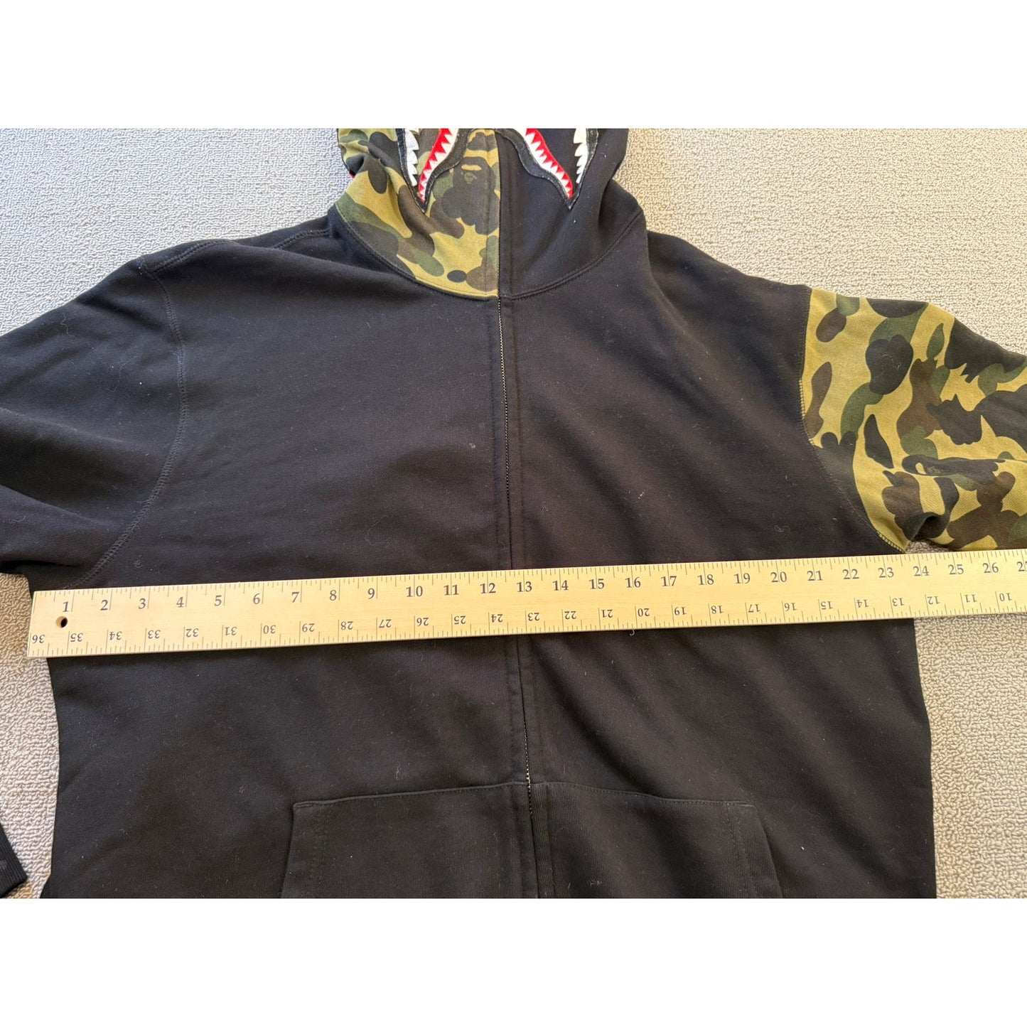A Bathing Ape BAPE Mens Shark Hoodie 2XL Black Camo Full Zip Jacket