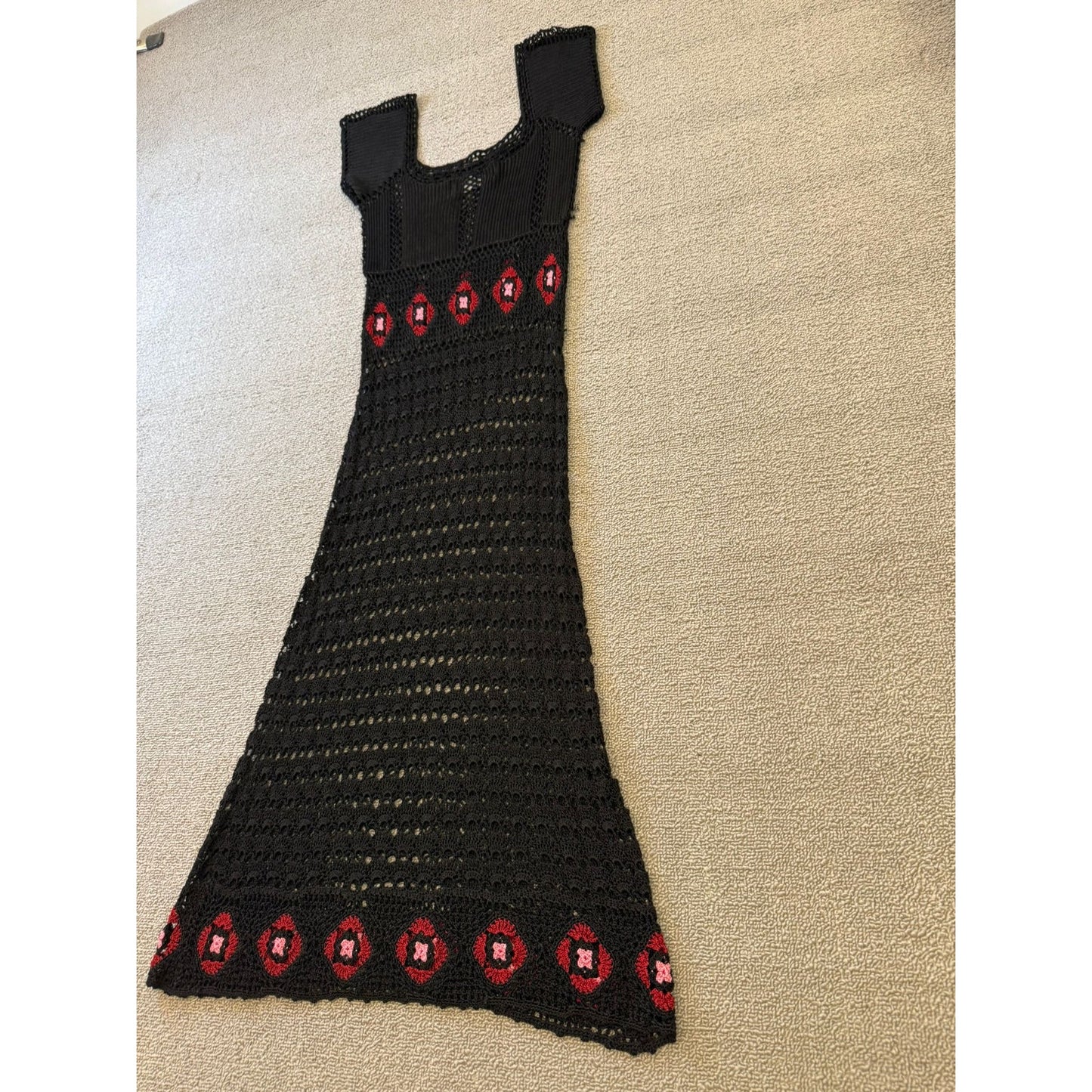 ABS by Allen Schwartz Crochet Small Maxi Dress Black Red Floral Boho