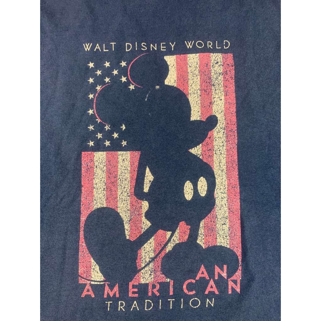 Vinatge Walt Disney Mickey Mouse Men's Size XL Navy Blue World Graphic T Shirt