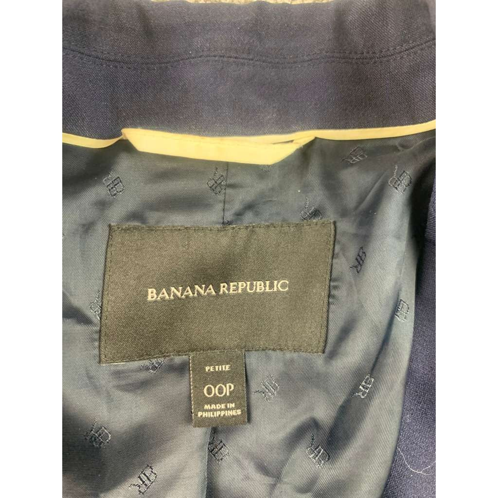 Banana Republic Women's Size 00 Petite Blue Wool Blend Two-Button Blazer