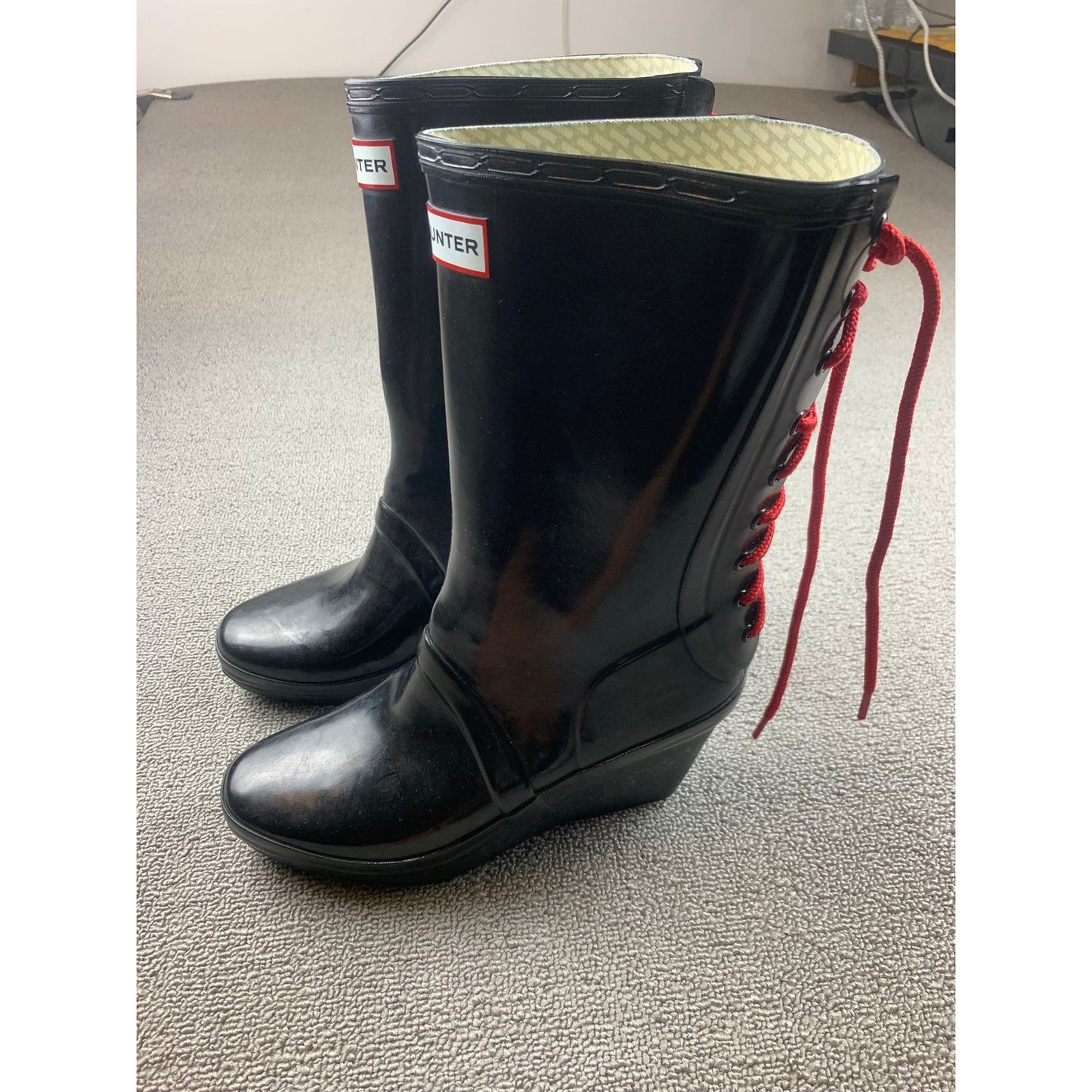 Hunter Women's 7 Black Verbier Wedge Boots Red Lace Up Rubber Rain