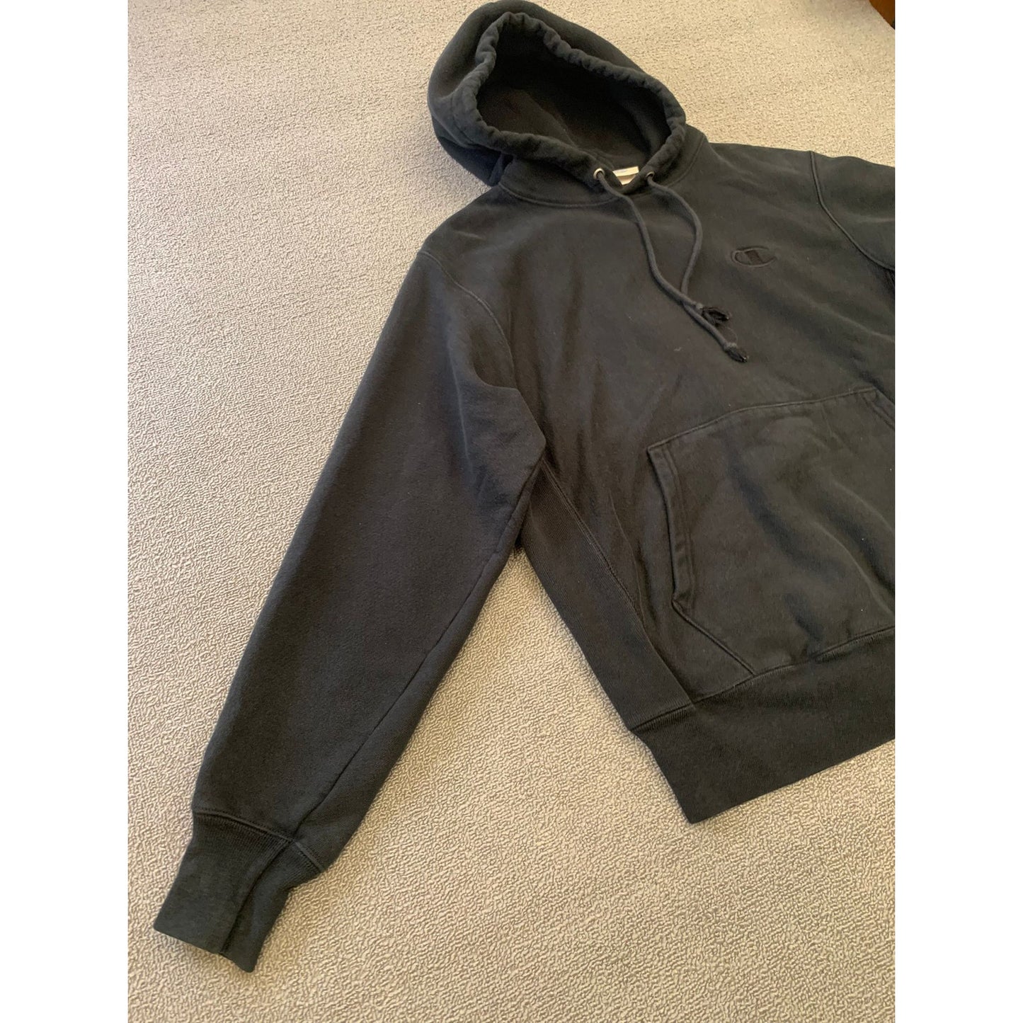 Champion Men Medium Black Reverse Weave Hoodie Sweatshirt