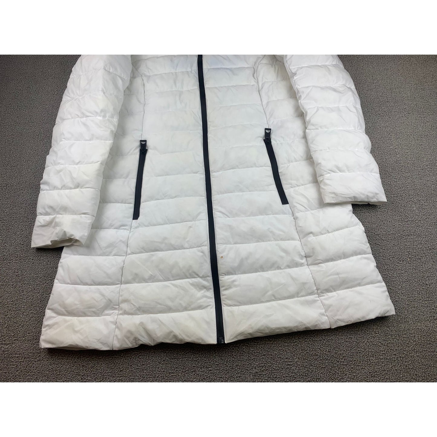 Guess Women's M White Puffer Jacket With Hood