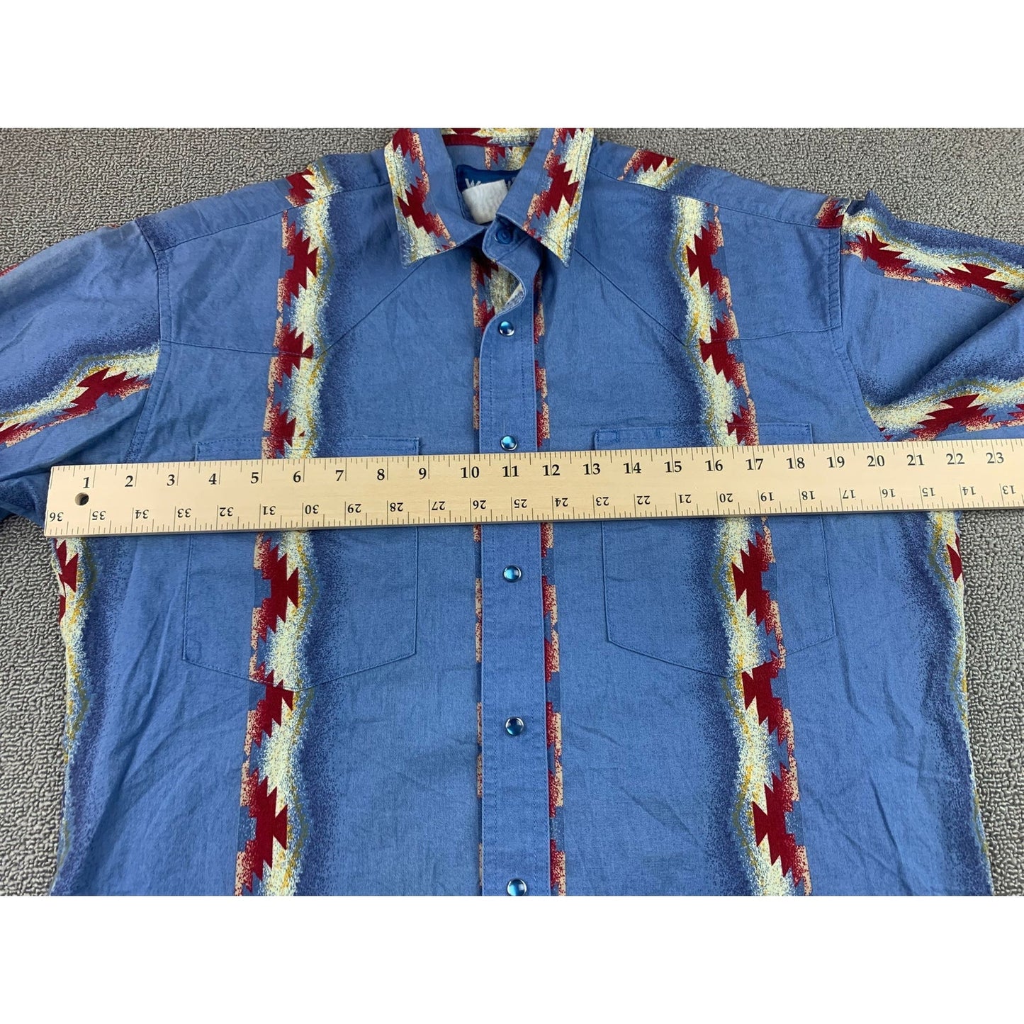 Vintage Wrangler Men's Medium Pearl Snap Brush Popper Shirt Aztec Western Rodeo