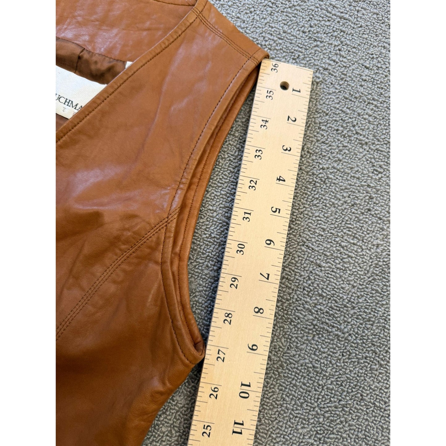 Dana Buchman 100% Leather Vest Women 2 Petite Brown Button Closure