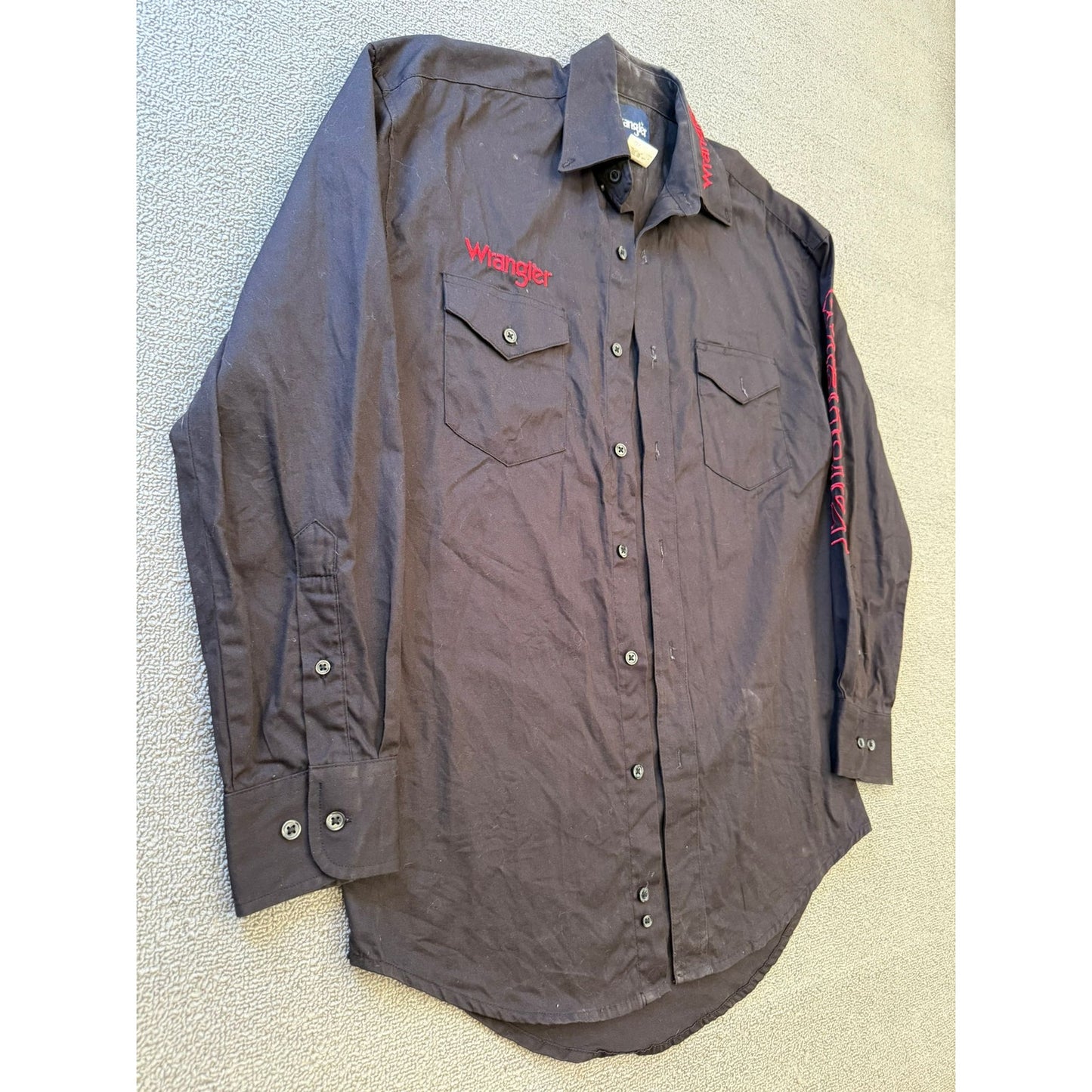 Wrangler Men's Black Long Sleeve Button Up Work Shirt Red Logo