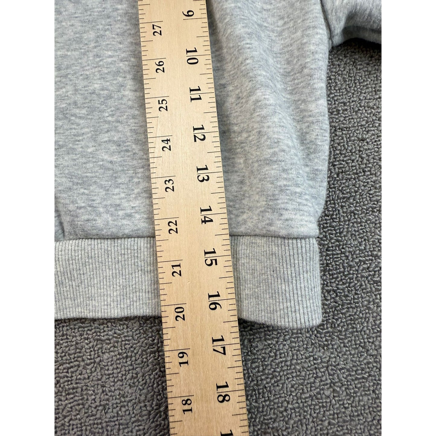 Aritzia Sunday Best Women's XS Gray Cropped Butterfly Crewneck Pullover