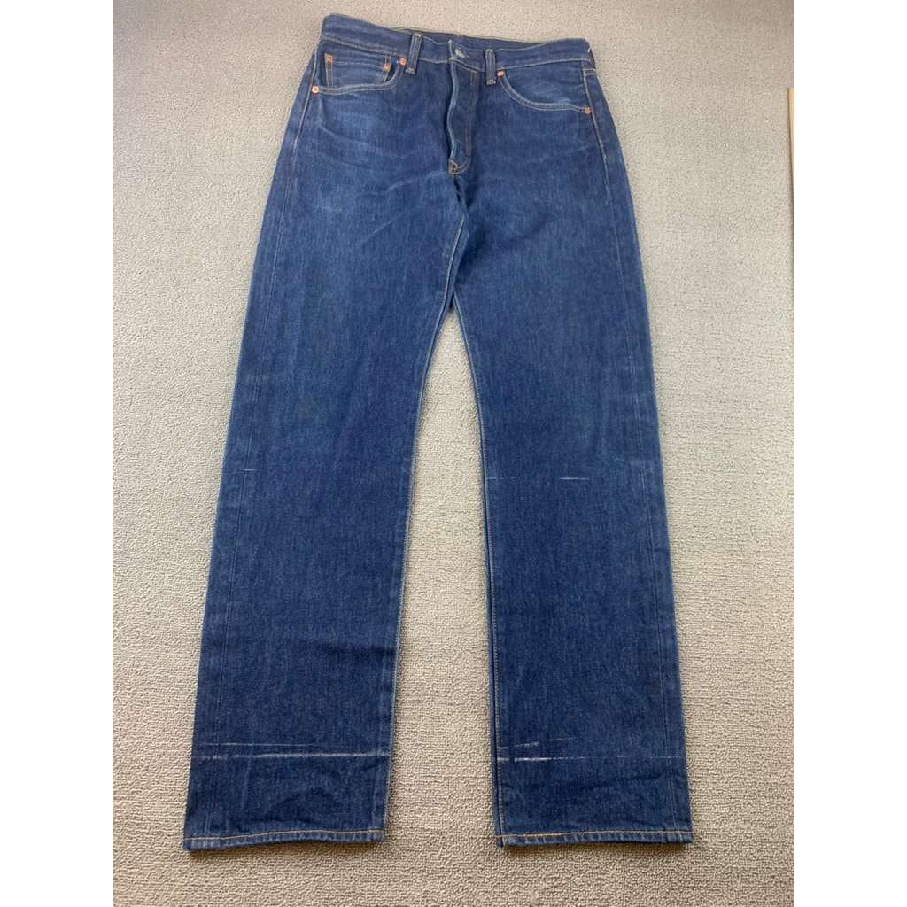 Levis 501 Jeans Mens 32x34 Blue Straight Leg Regular Original Fit Medium Wash