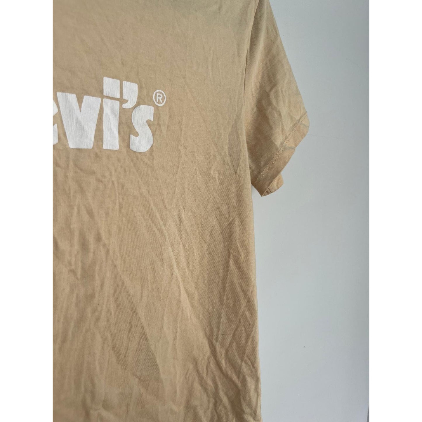 Levis Logo T Shirt Women Small Beige Short Sleeve Crewneck Cotton Tee