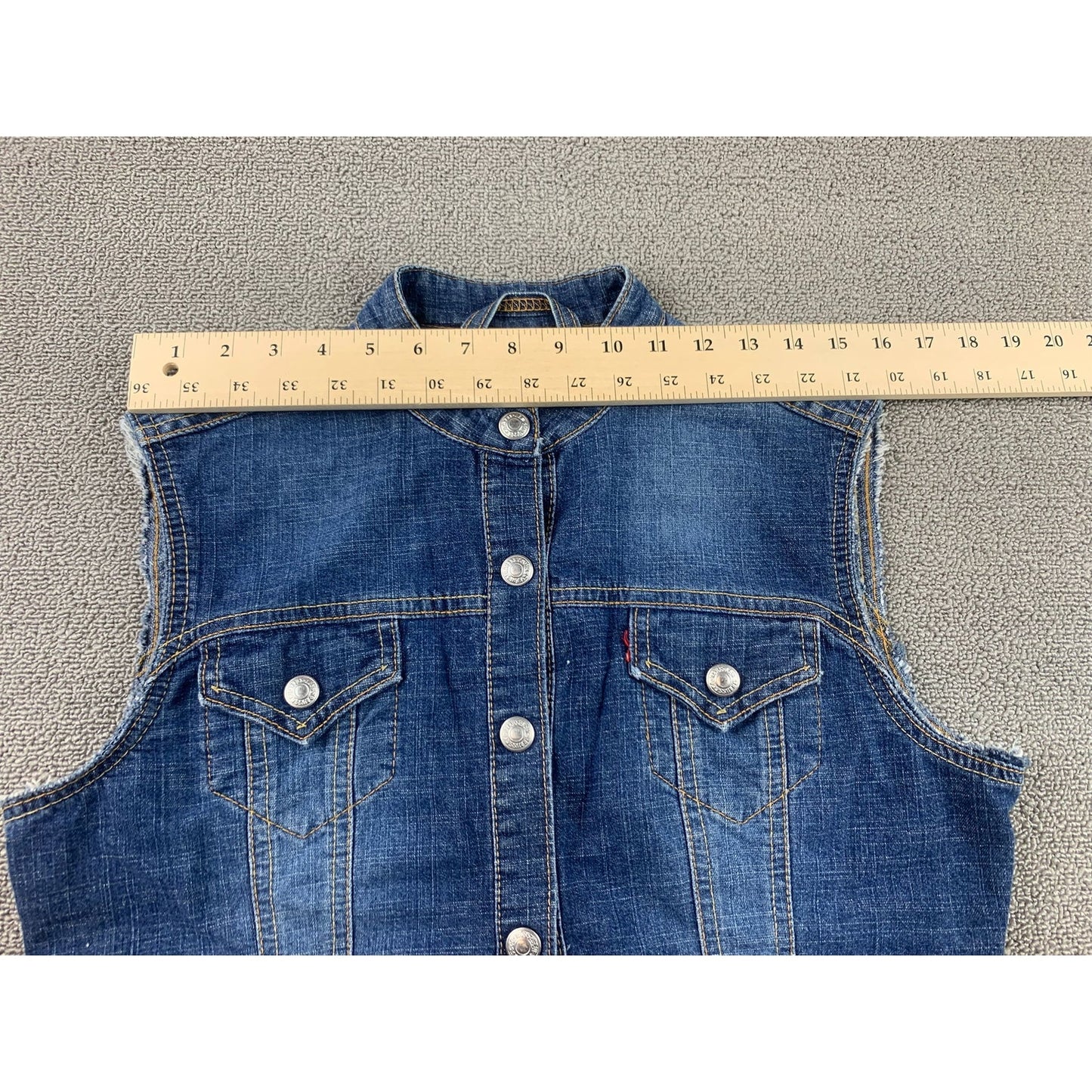 Levi's Easy Ryder Jacket Size M Blue Wash Trucker Denim Vest DIY Cut Off Sleeve