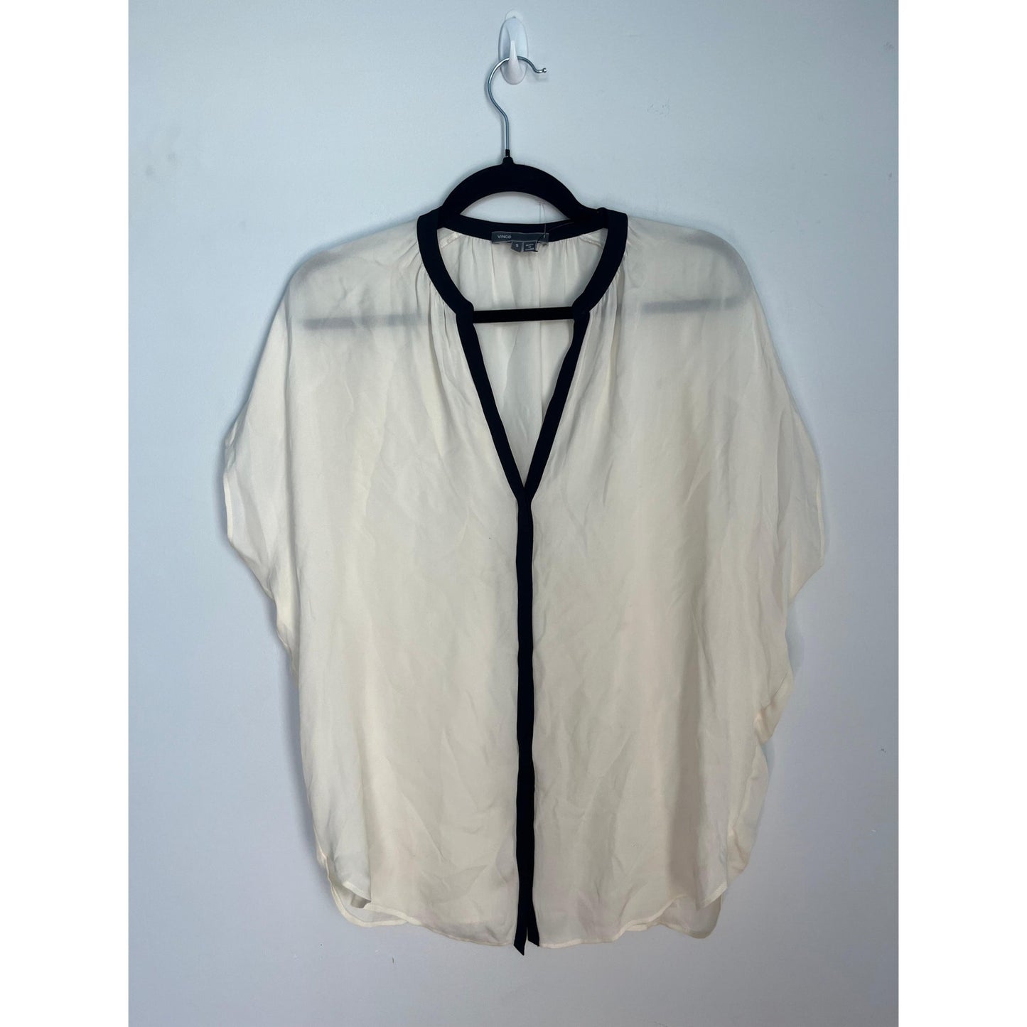 Vince Blouse Women Small Ivory Black Silk V Neck Contrast Trim Short Sleeve