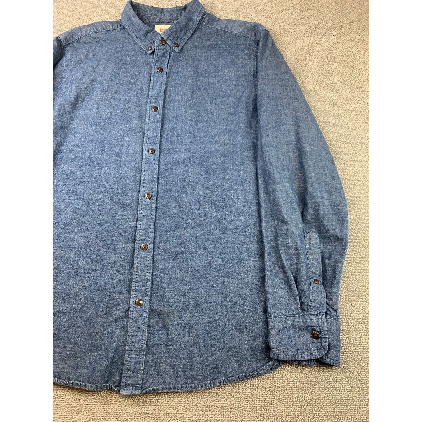 90s Vintage Levi’s Work Shirt Men's Large Blue Chambray Button-up