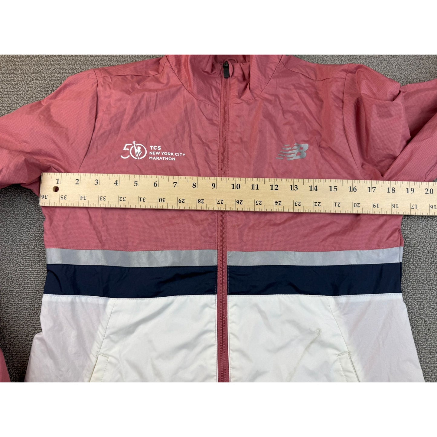 New Balance Women's Small Pink White Windbreaker NYC Marathon Running Jacket