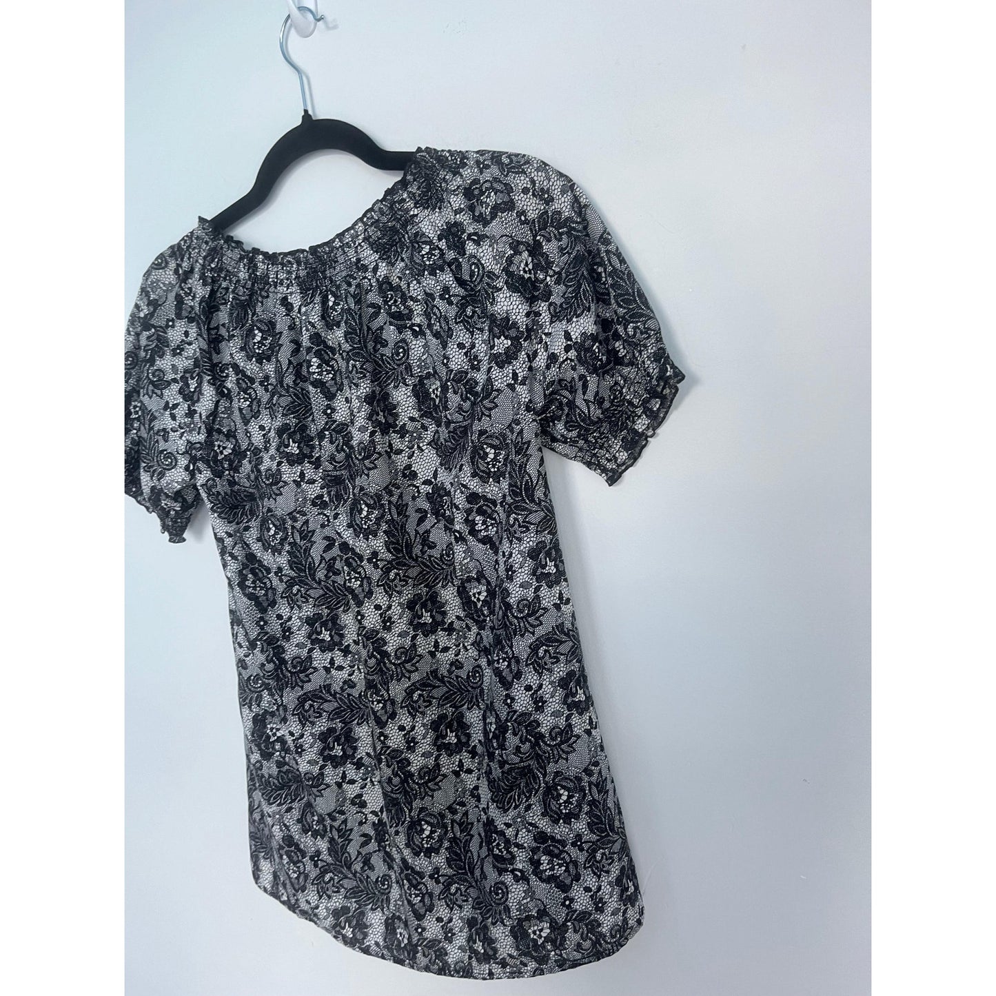 Joie Lace Peasant Top Women Small Black White Floral Semi Sheer Blouse