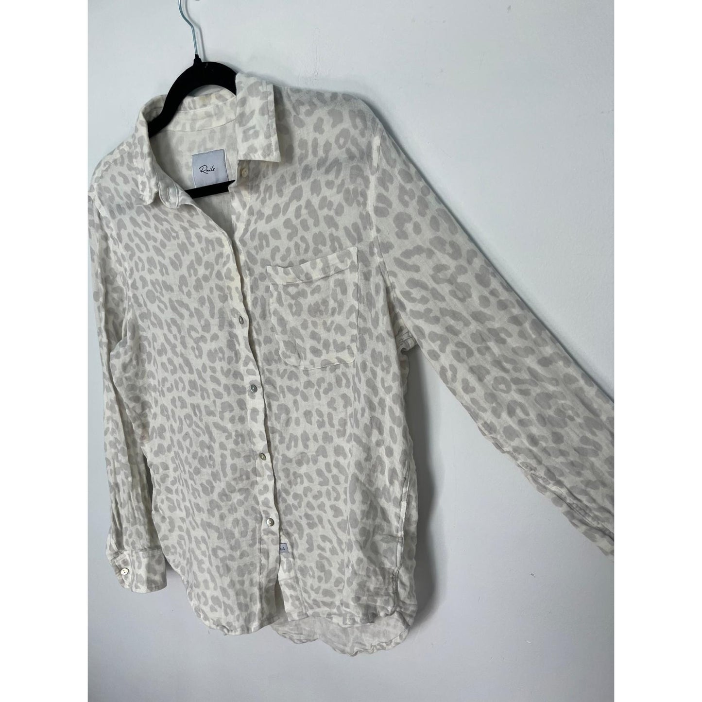 Rails Leopard Print Button Up Shirt Women Small Long Sleeve Lightweight Blouse