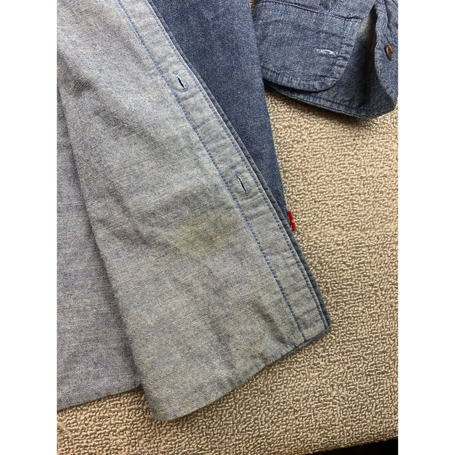 90s Vintage Levi’s Work Shirt Men's Large Blue Chambray Button-up