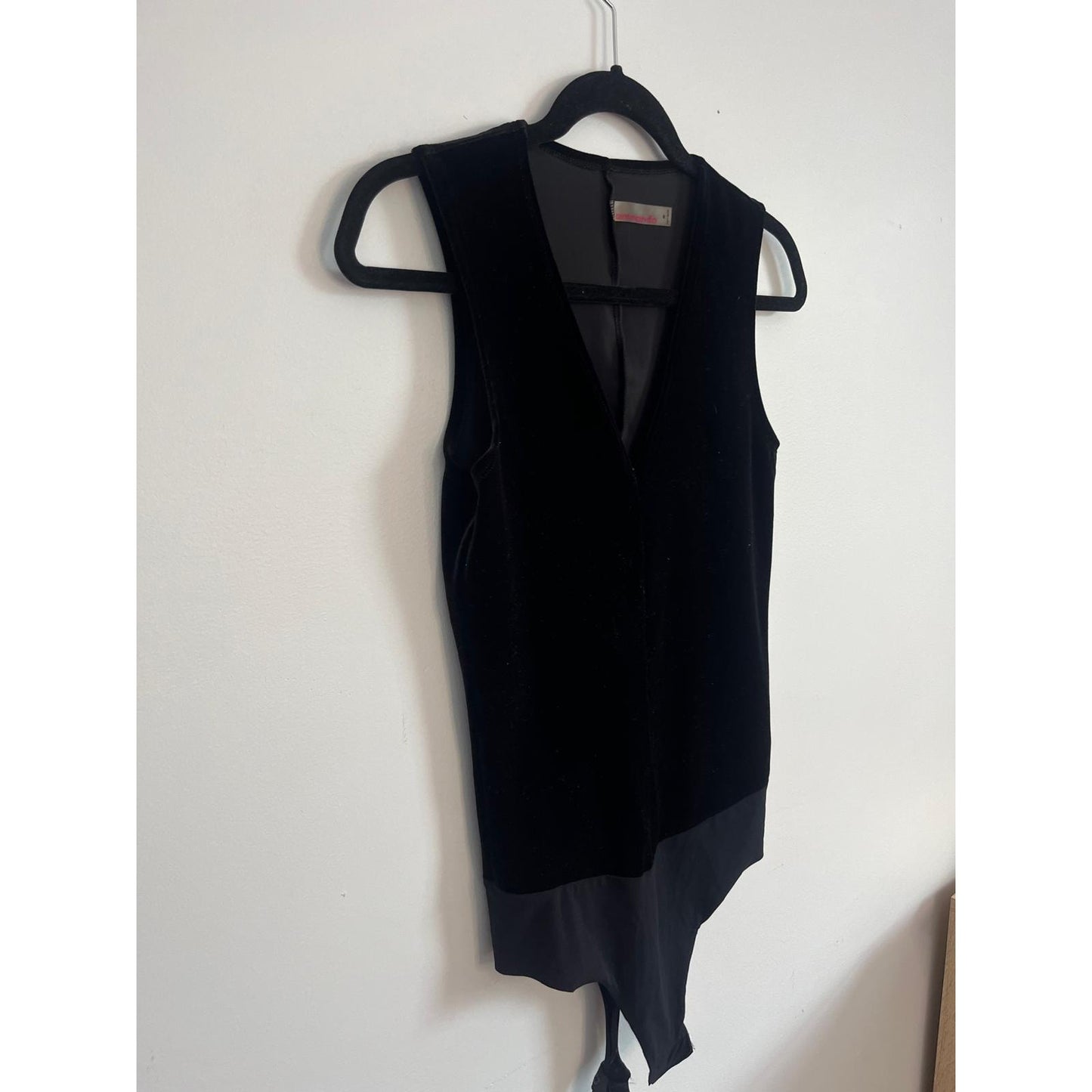 Commando Bodysuit Women M Black Velvet Sleeveless Vneck Minimalist