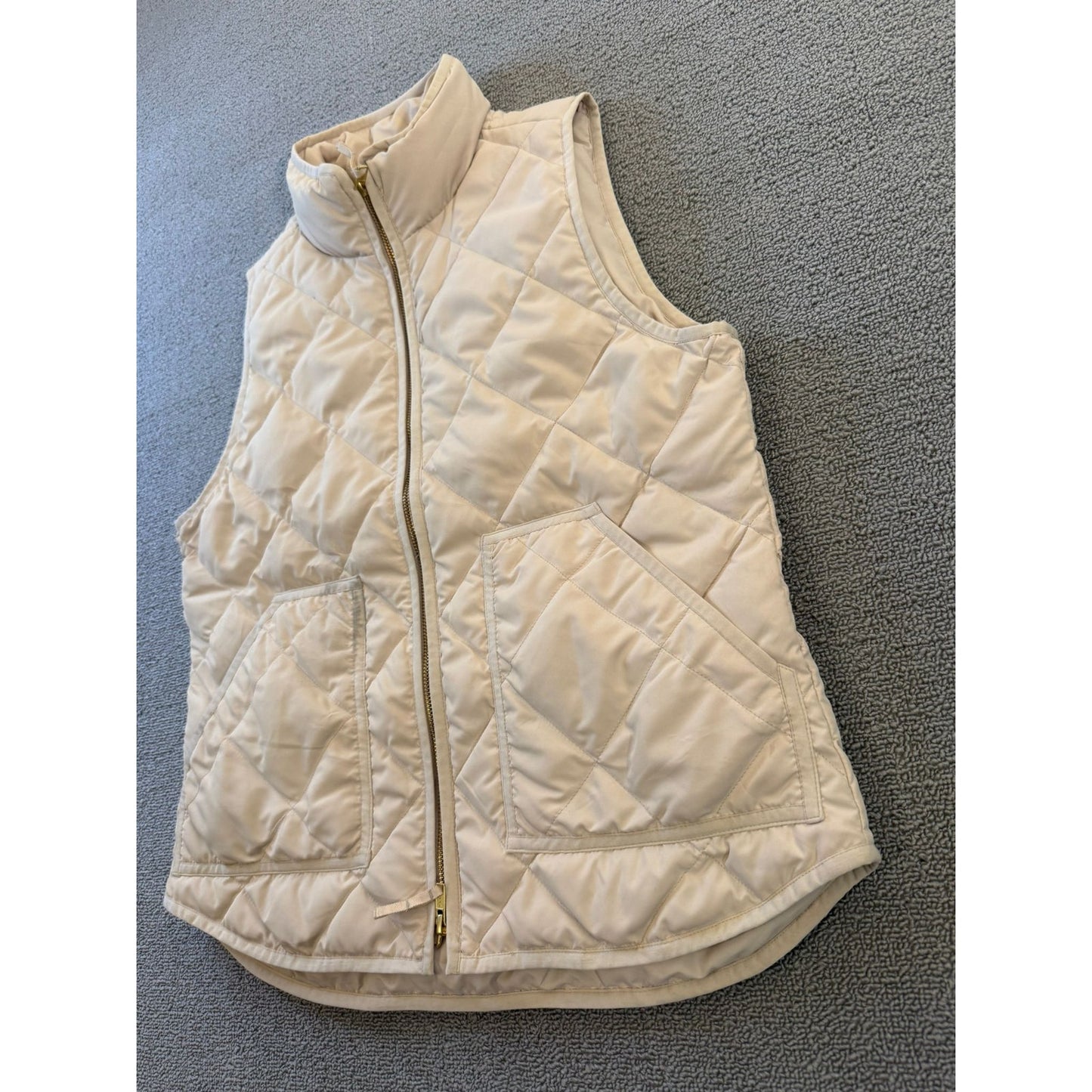 J.Crew Womens Medium Cream Quilted Full Zip Puffer Vest Jacket