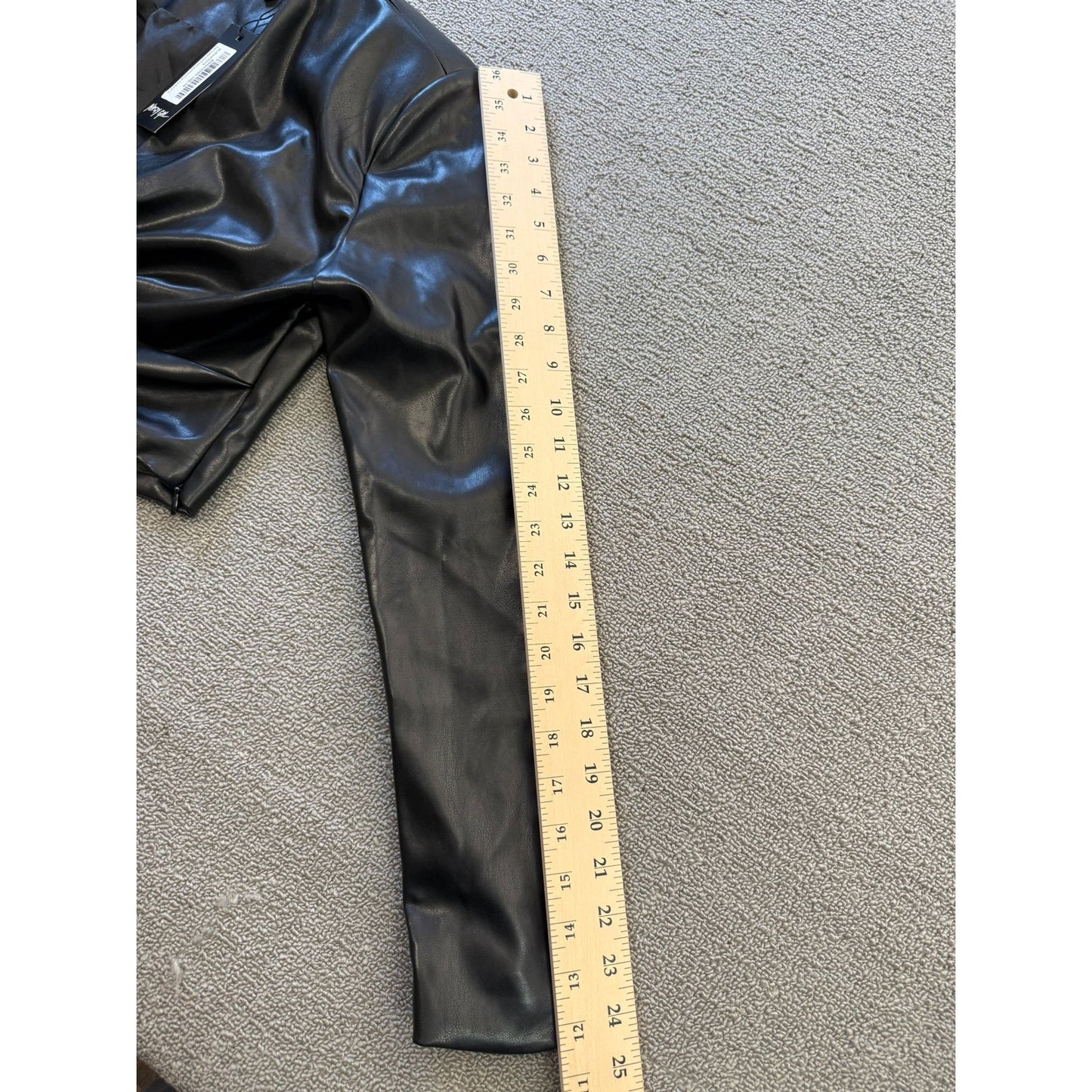 Nasty Gal Collection Womens US 6 Faux Leather Twist Front Crop Top