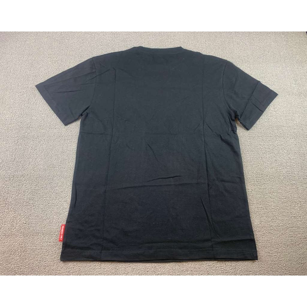 Members Only Graphic T Shirt Men M Embroidered Black Chest Logo Pink Bear Knife