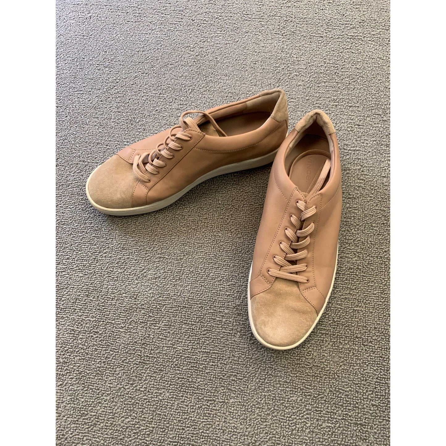 VINCE Women 7 Janna Suede Leather Low Top Lace Up Sneaker