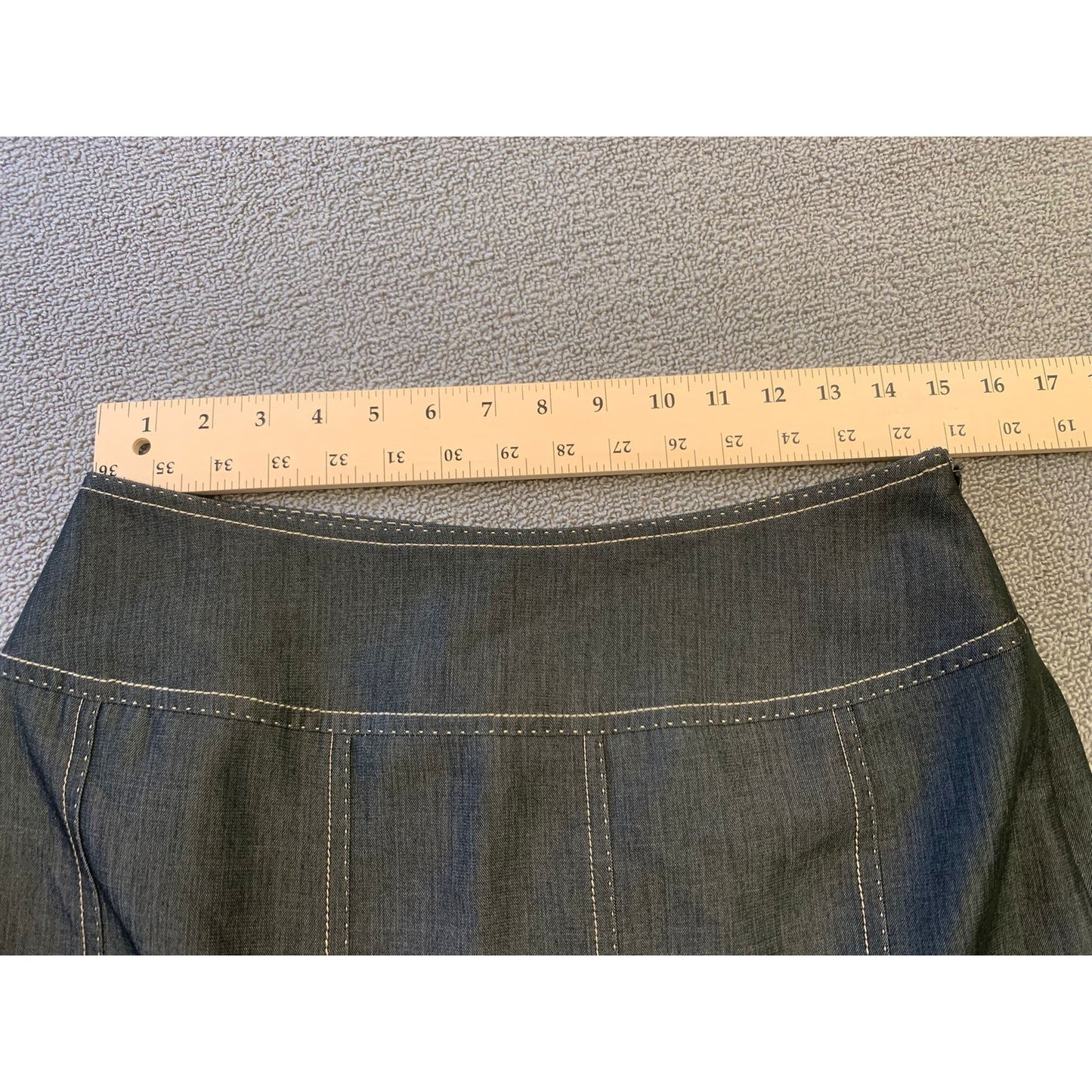 Albert Nipon Gray Pleated A-Line Skirt Women 8 White Stiching