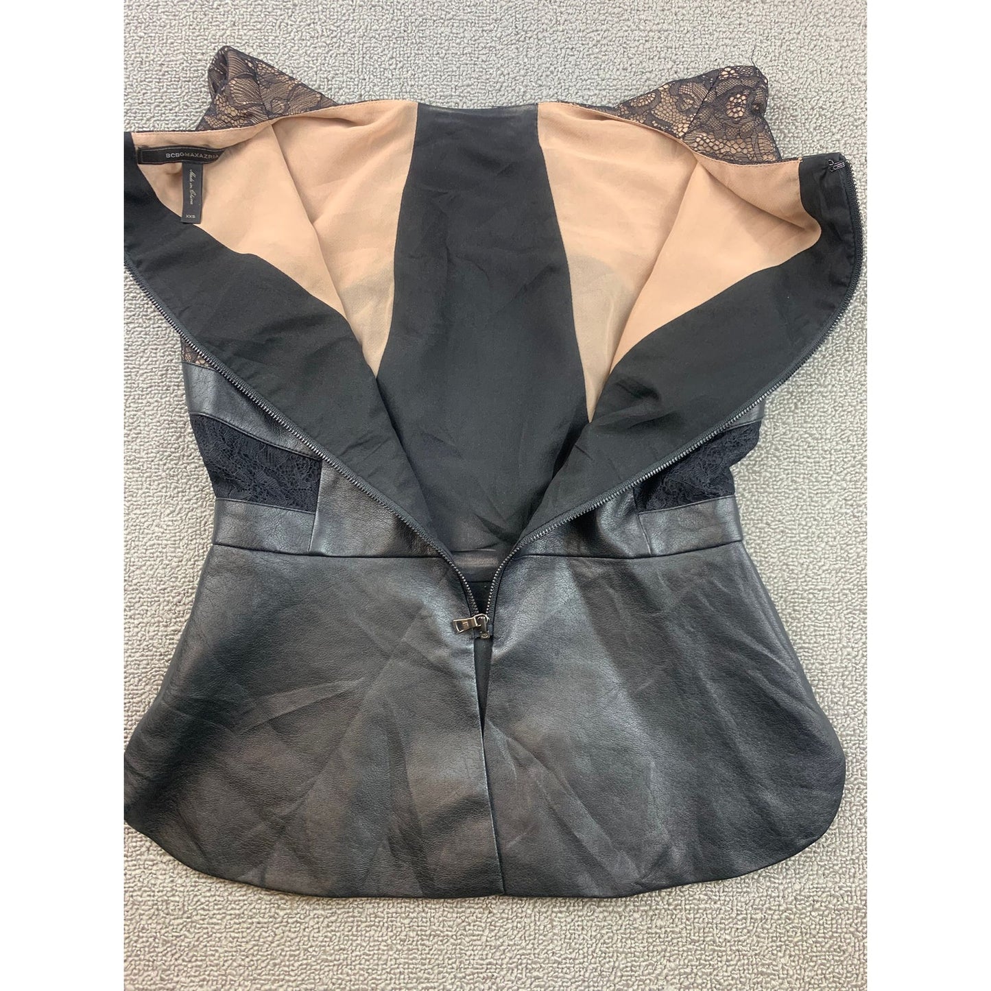 BCBGMAXAZRIA Women XXS Faux Leather Black Lace Peplum Top