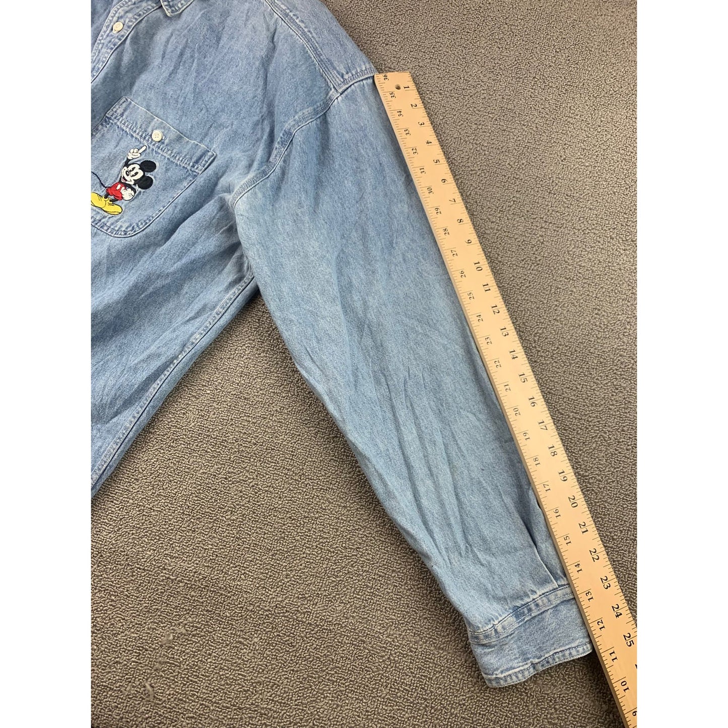 Vintage Disney Store Men's XXL Blue Denim Shirt Long Sleeve Mickey Flip Coin