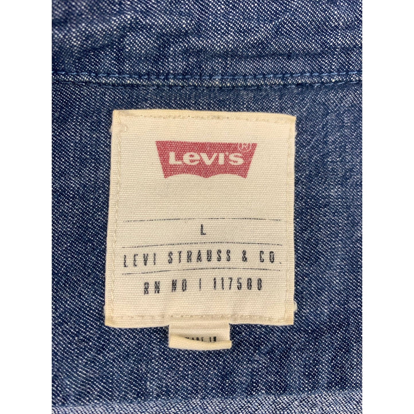 90s Vintage Levi’s Work Shirt Men's Large Blue Chambray Button-up