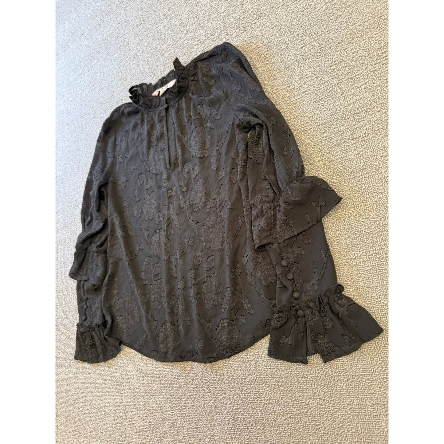 BB Dakota Women Extra Small Black Floral Ruffle Sleeve Blouse