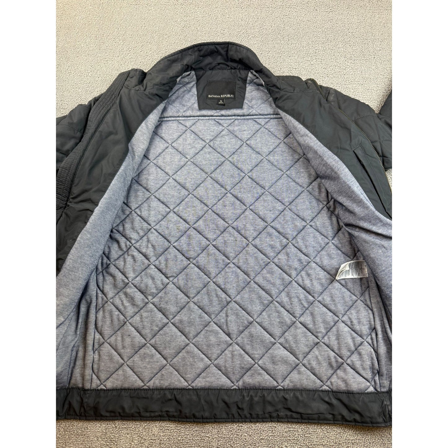 BANANA REPUBLIC Men's Small Diamond Quilted Jacket Black Zip-Up