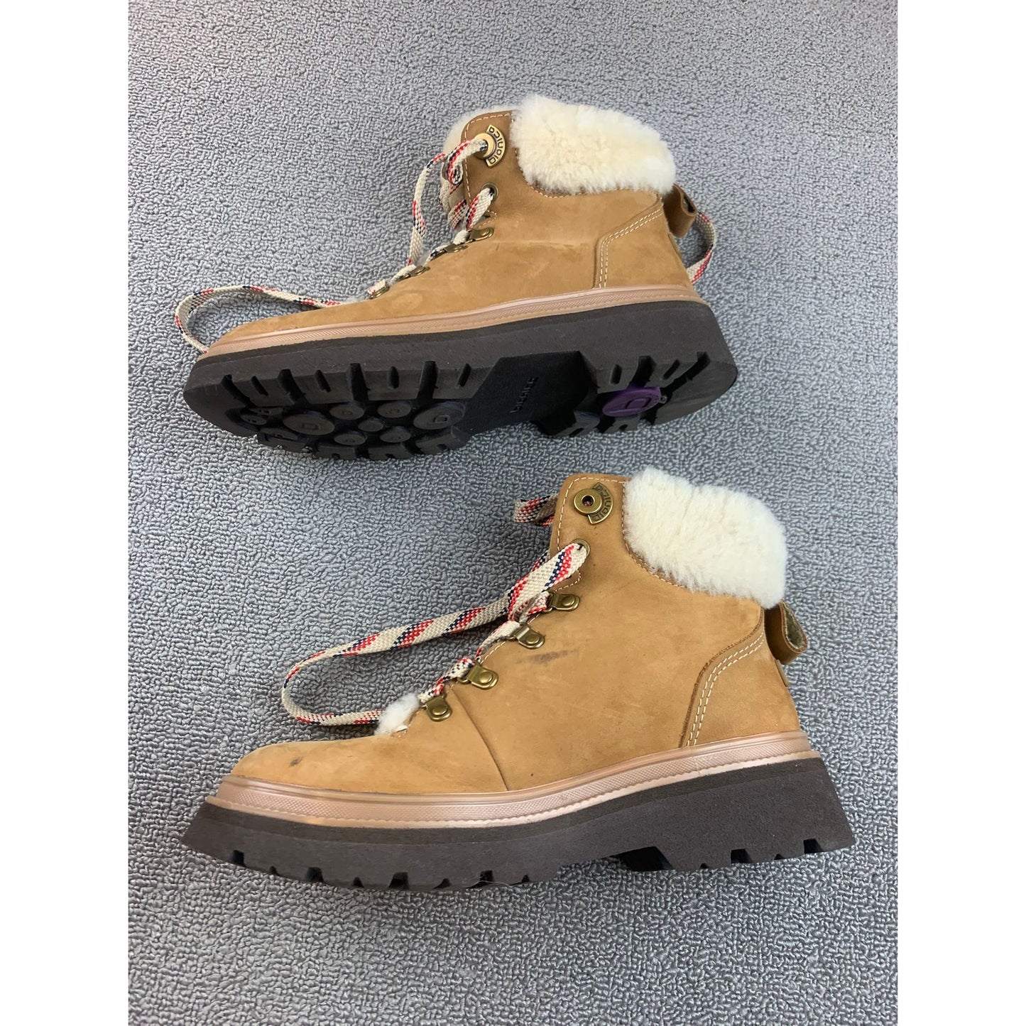 Bionica 8M Tan White Suede Faux Fur Lace Up Winter Hiking Boots