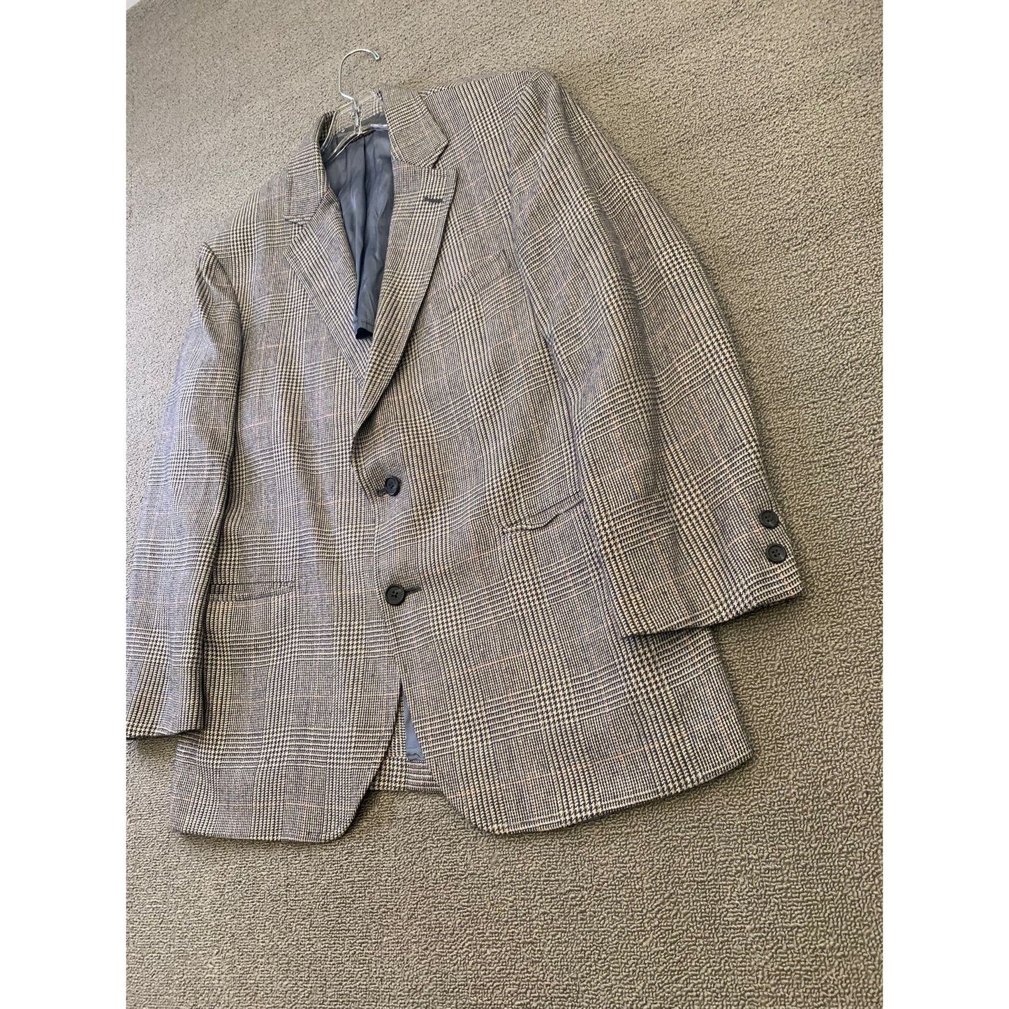 Vintage Brooks Brothers 346 Men's 42R Beige Plaid Wool Sport Coat Blazer