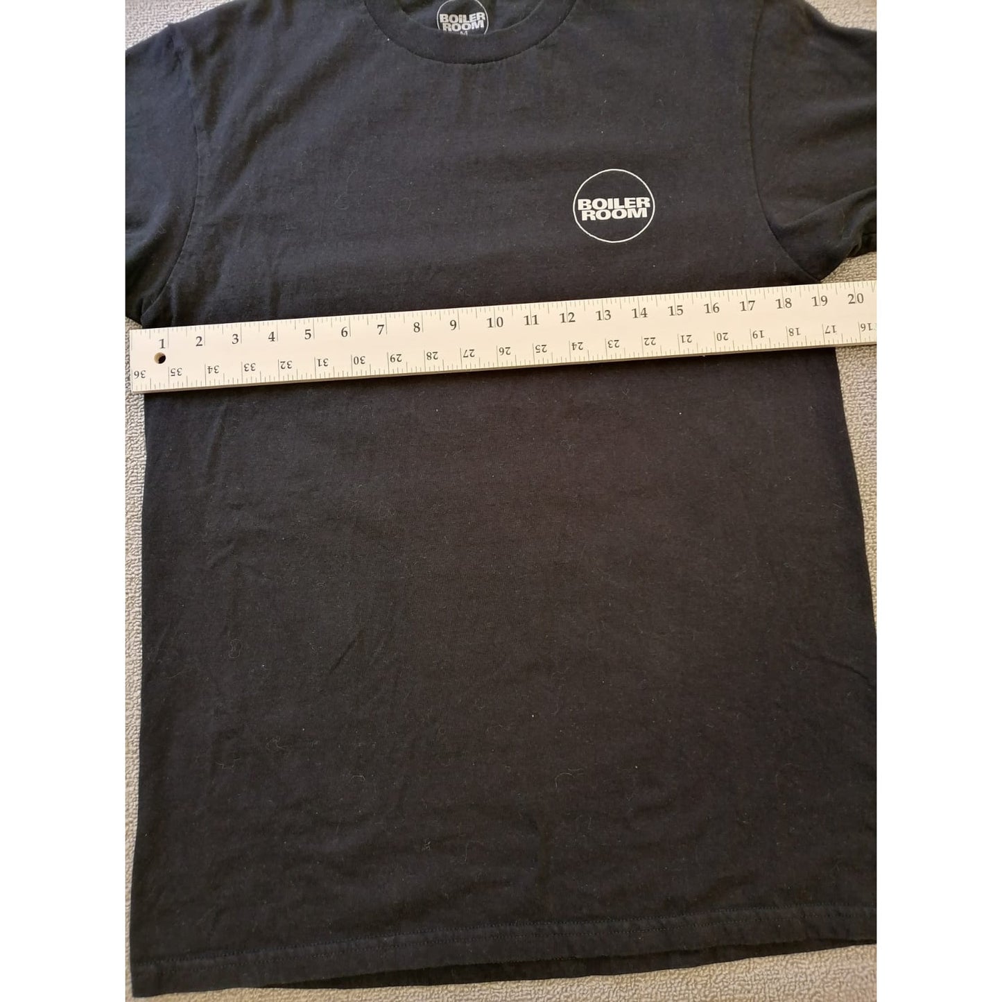 Boiler Room Men Medium Black T-shirt Iconic Music Culture Apparel for Her.